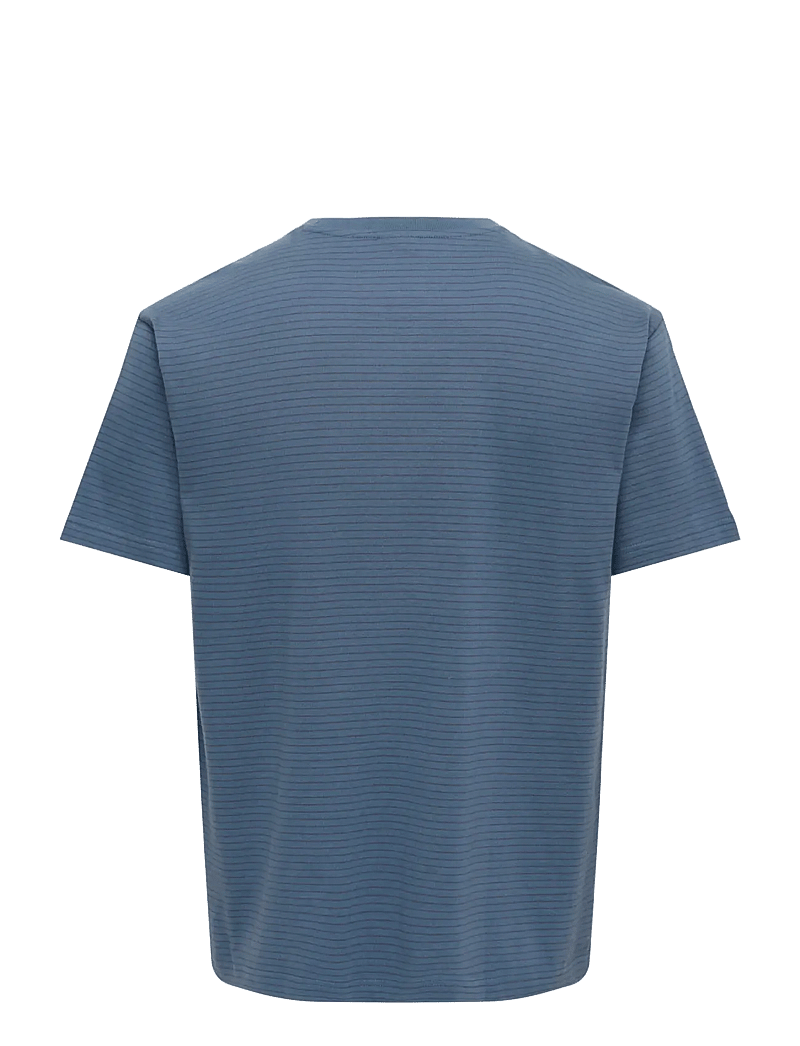 ONLY & SONS - ONSFRED STRIPE LIFE RLX LEAF SS PCKT TEE - kurzärmelig - vintage indigo - 2