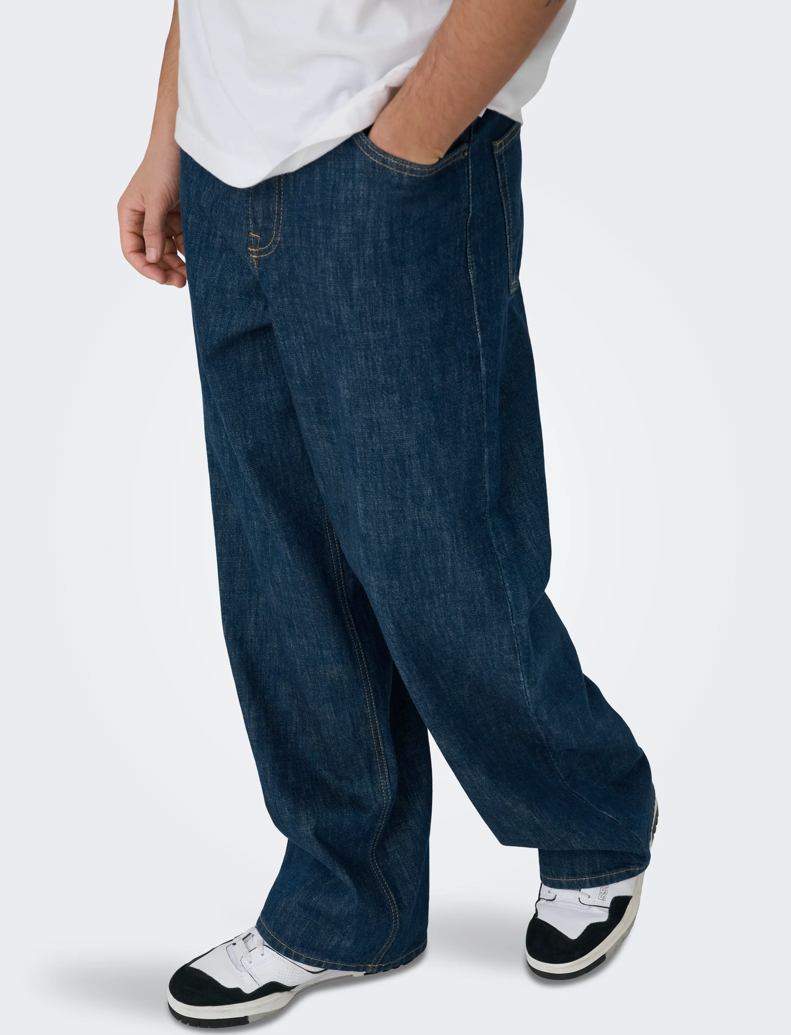 ONLY & SONS ONSREMI WIDE DMB RINSE 8568 DOT DNM - Kleidung - DARK MEDIUM BLUE DENIM / blue
