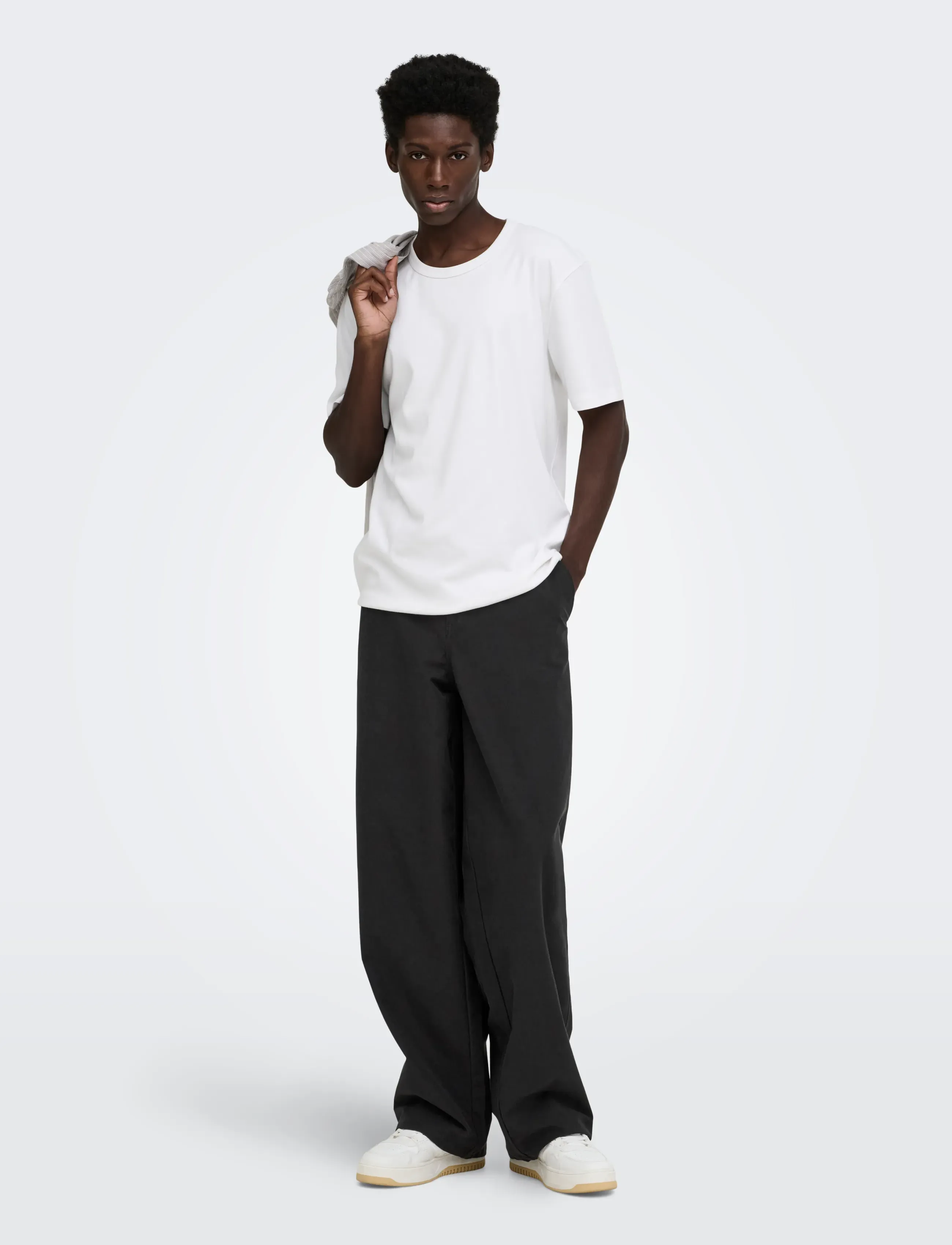 ONLY & SONS - ONSBODE BARREL TWILL 0649 PANTS - bukser & jeans - black - 4