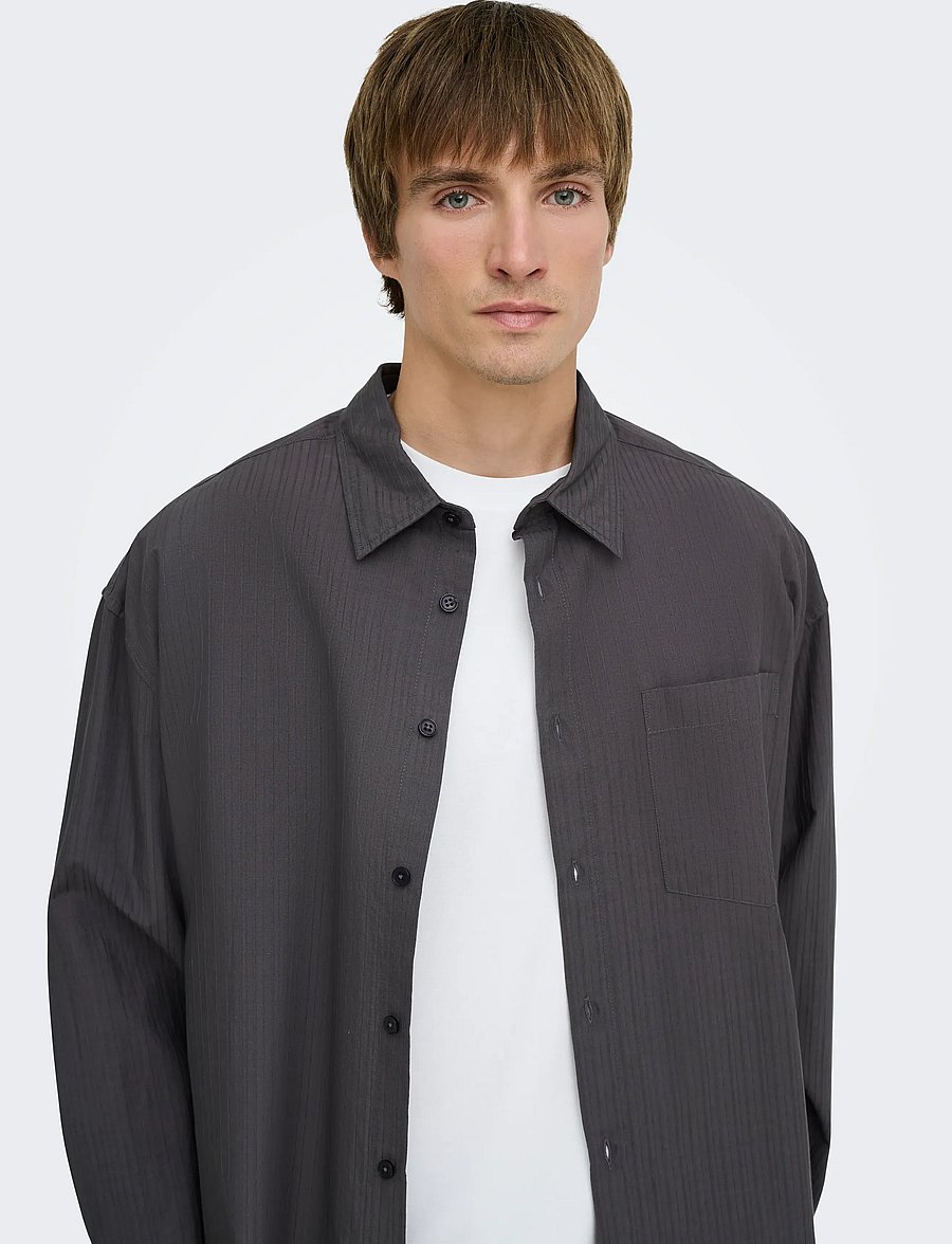 ONLY & SONS - ONSNILA STRIPE LS LOOSE 0632 SHIRT - freizeithemden - grey pinstripe - 5