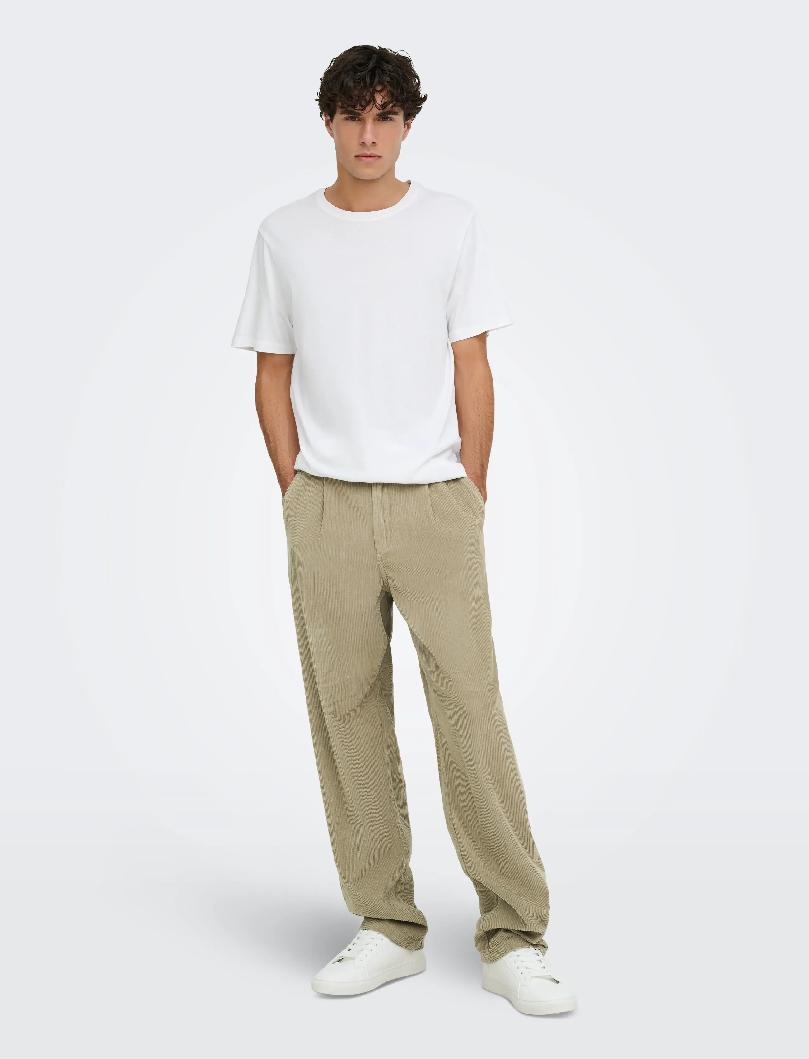 ONLY & SONS - ONSTOBY LOOSE TAP CORD BRAY PANTS WW - laurel oak - 4
