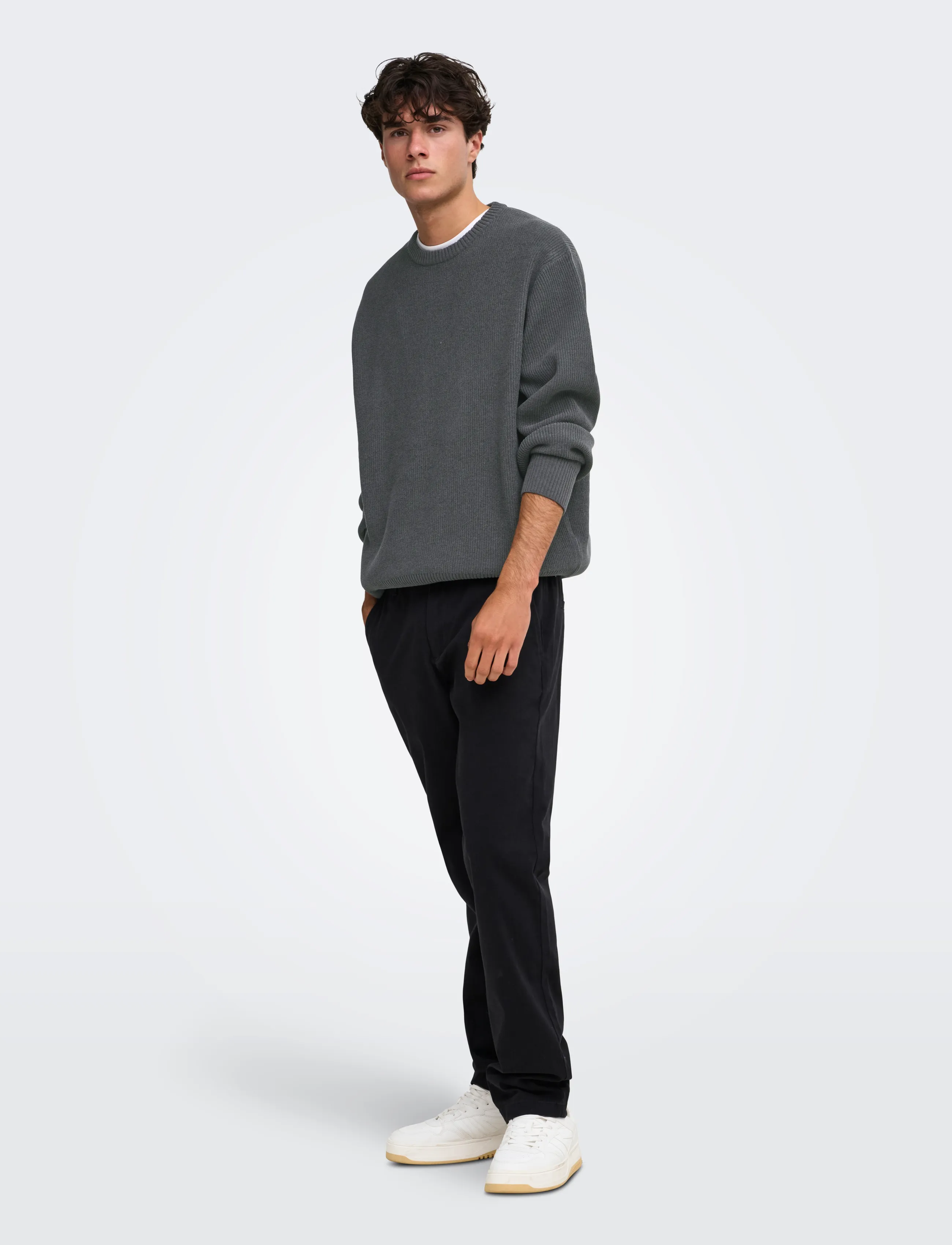 ONLY & SONS - ONSRODGER RLX CREW NECK KNIT - rundhals - grey pinstripe - 4