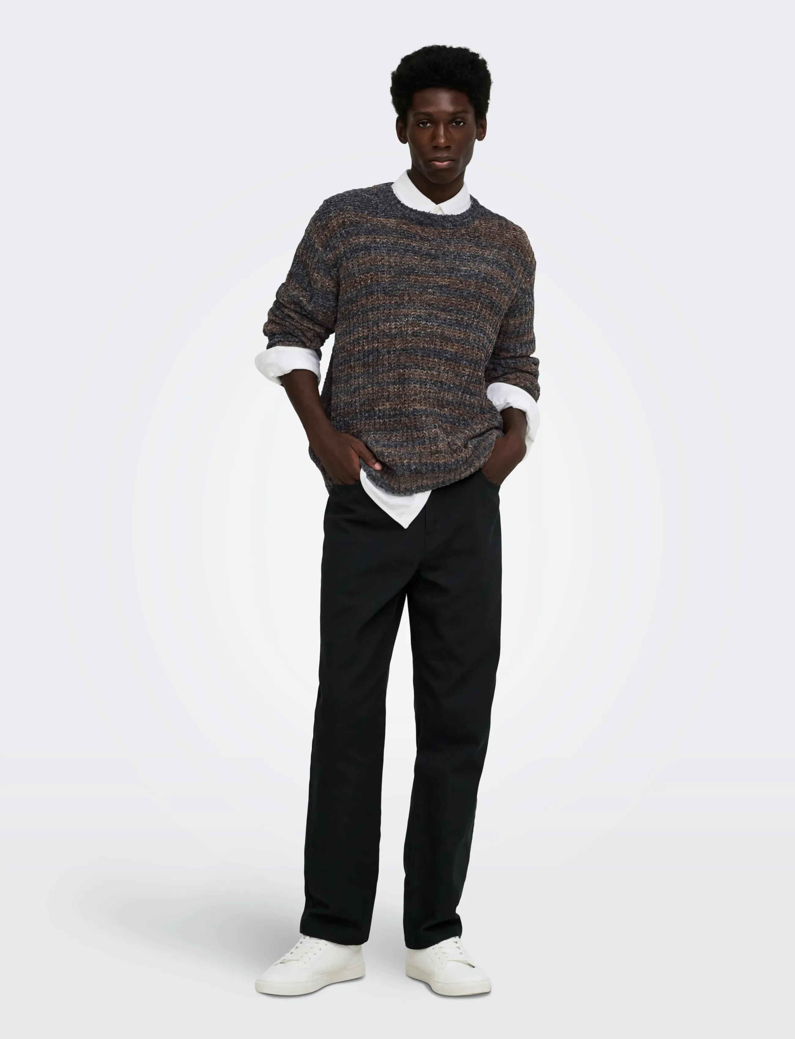ONLY & SONS - ONSHANK RLX CREW NECK KNIT - Ümara kaelusega - black - 4