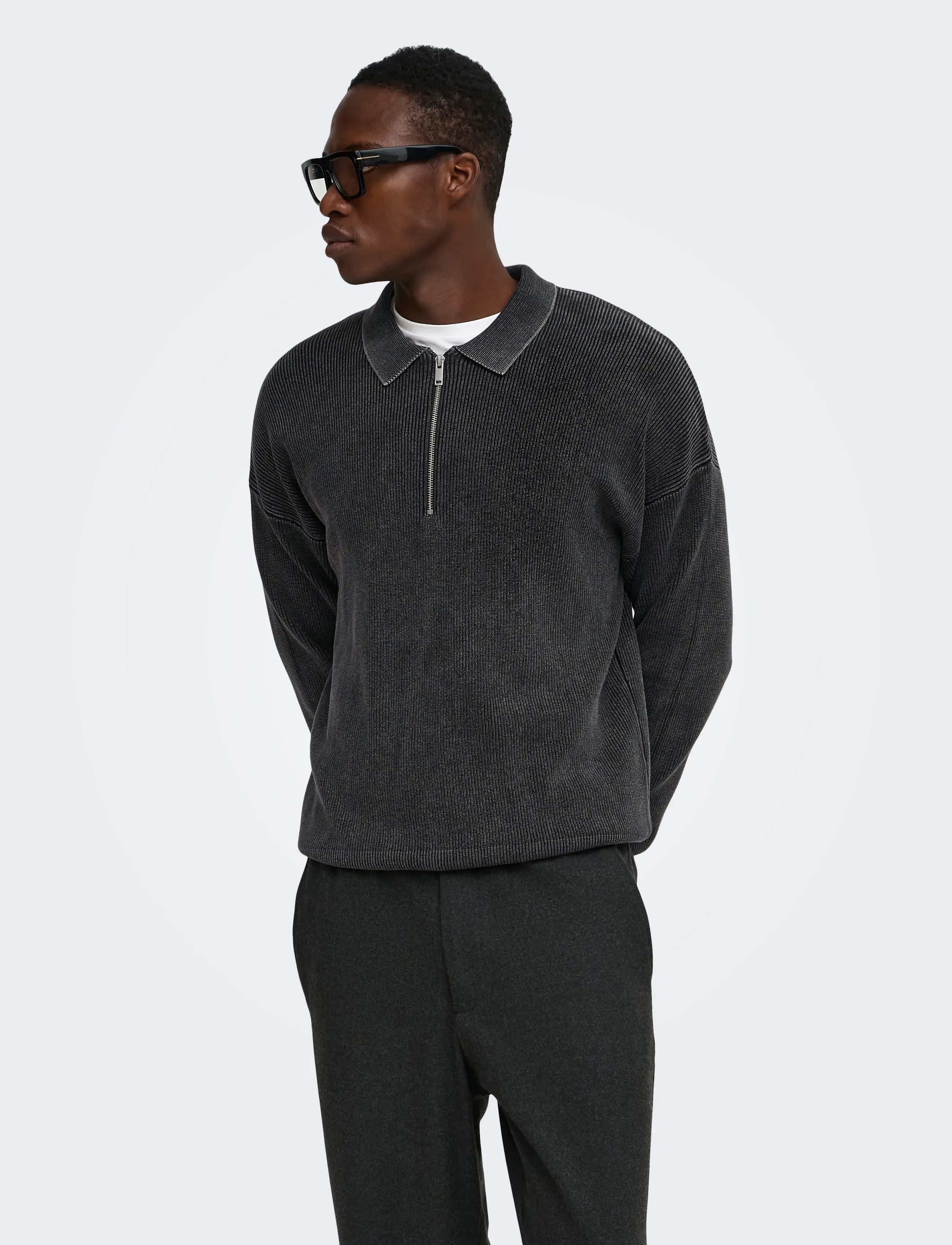 ONLY & SONS - ONSWILLUM DS ZIP POLO WASHED KNIT - långärmade stickade pikétröjor - black - 0