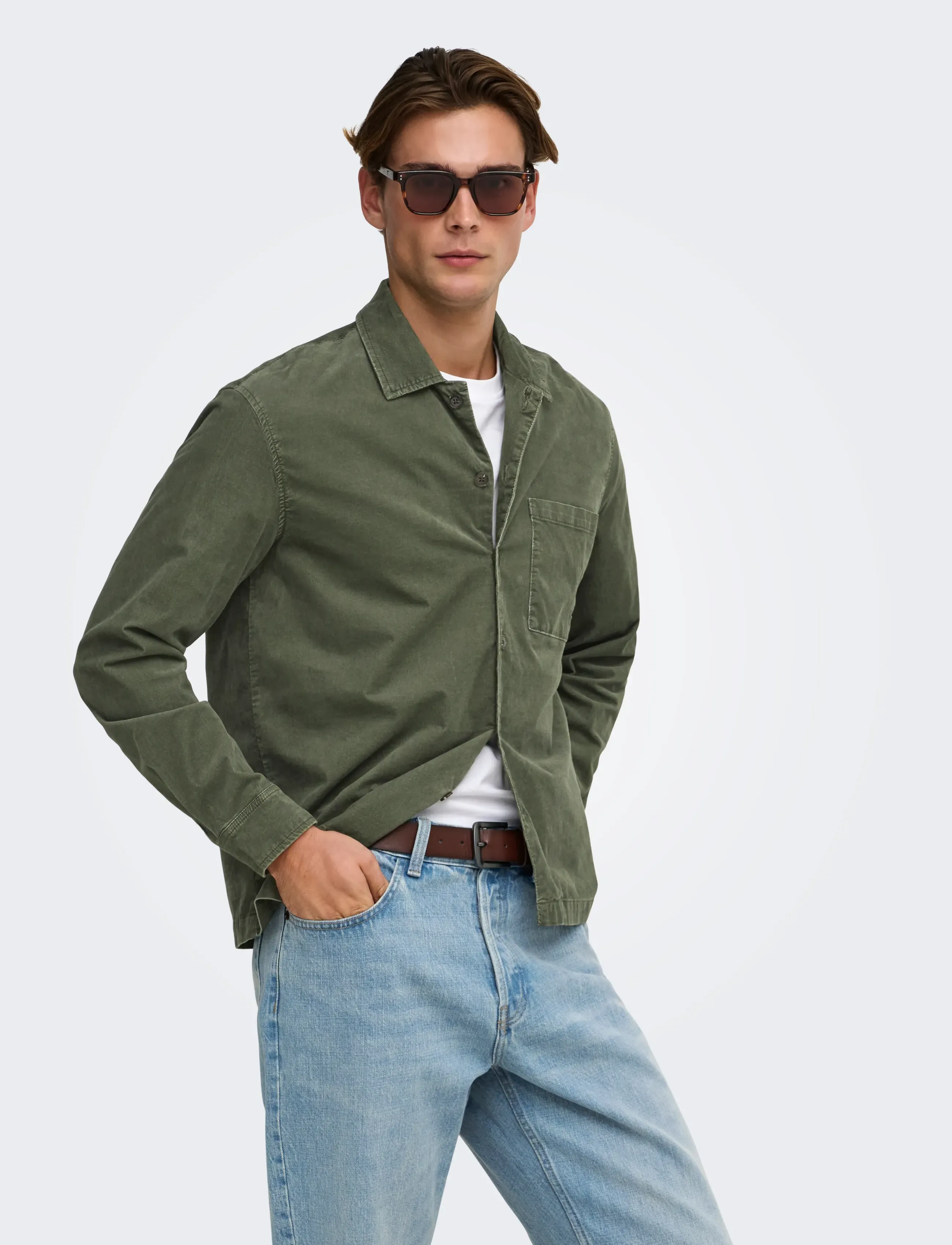 ONLY & SONS ONSEWELL WASHED CORDUROY SHIRT - Kleidung - FOREST NIGHT / green