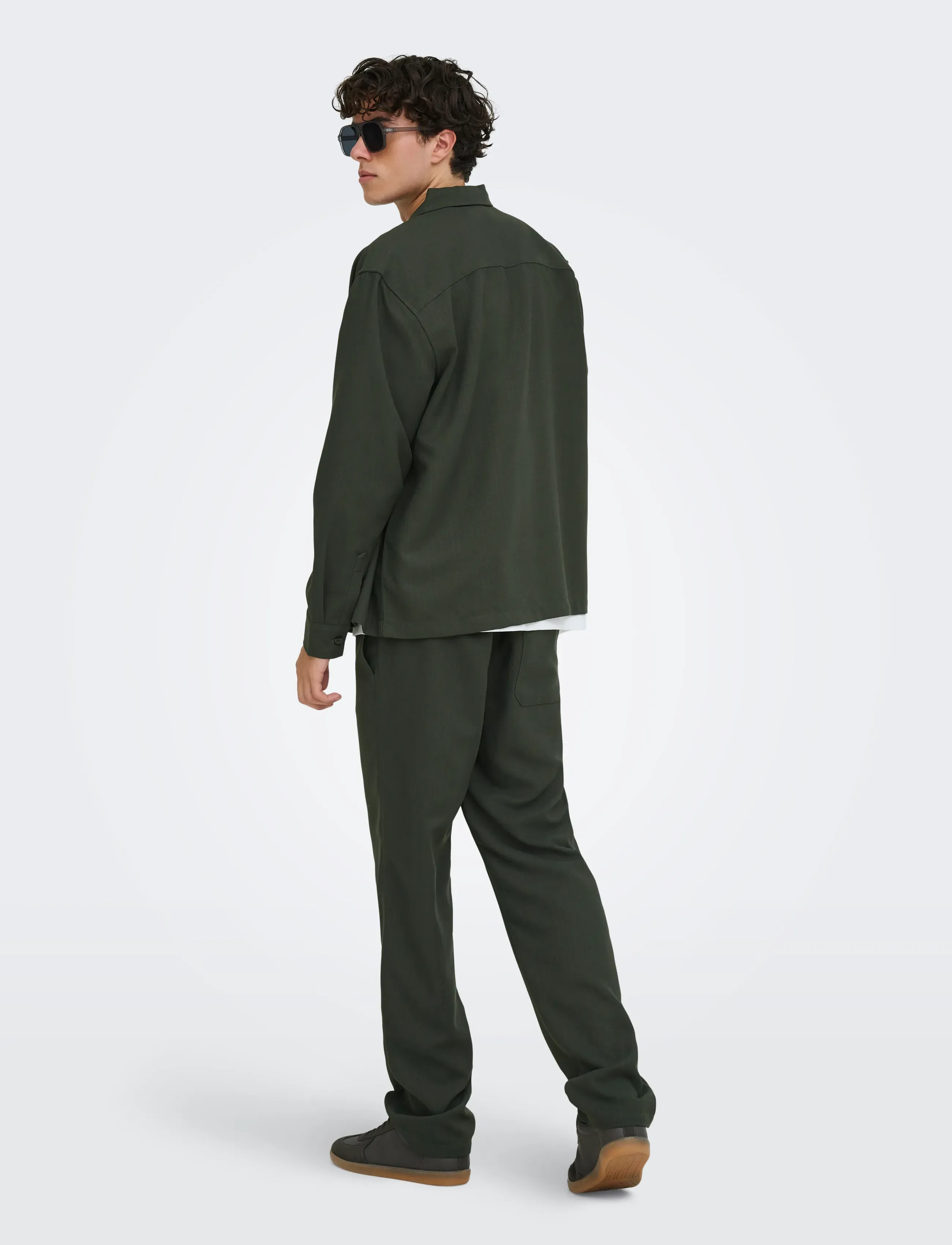ONLY & SONS - ONSHANSI ARIO LS SHIRT RLX - forest night - 3