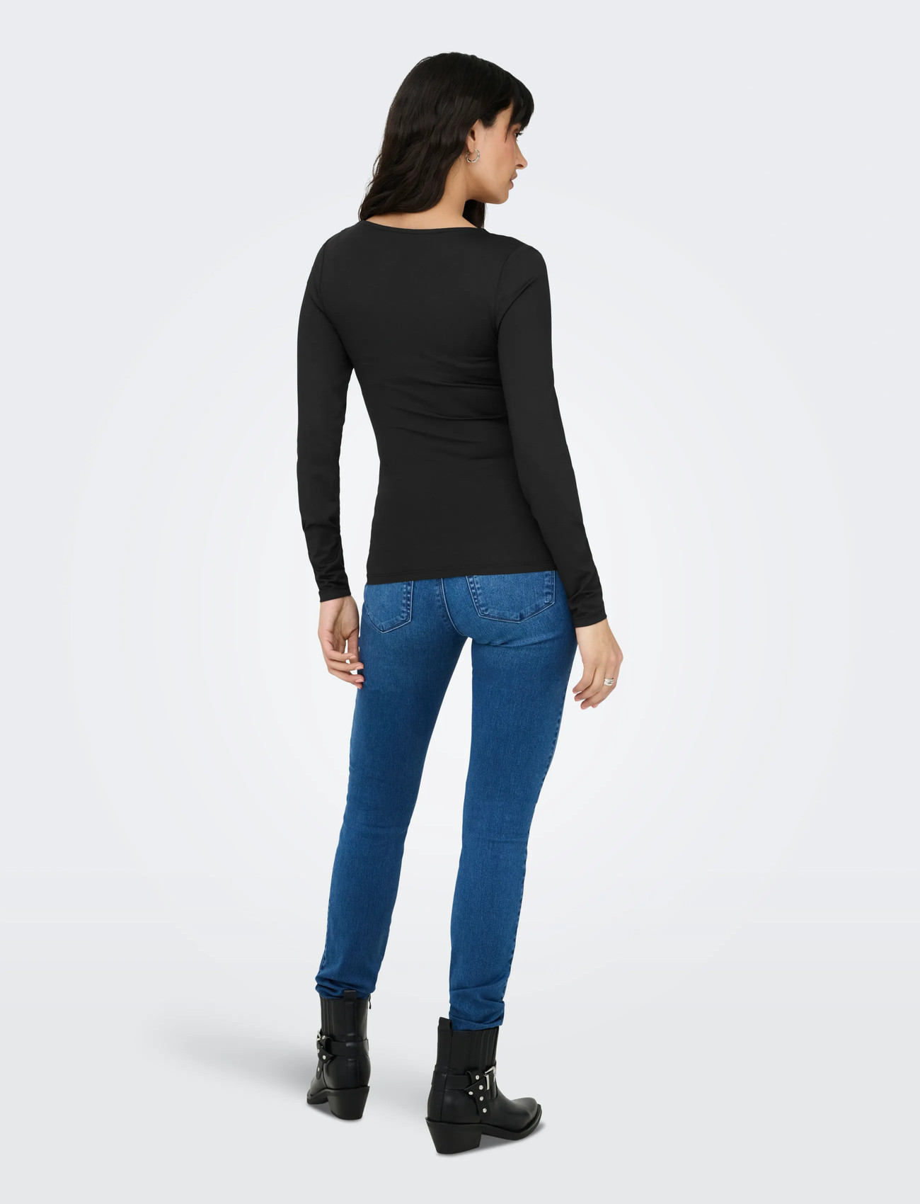 ONLY Onlea L/S 2-WAY DEEP NECK TOP t-shirts dam – bild 5