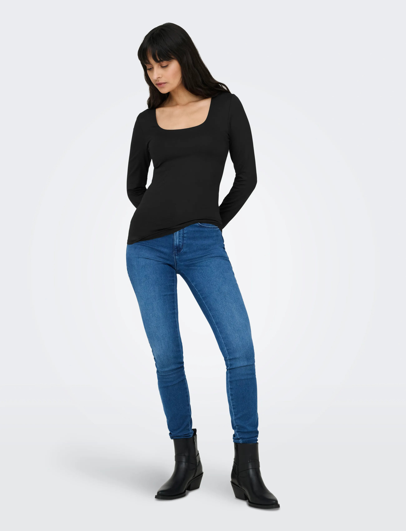 ONLY Onlea L/S 2-WAY DEEP NECK TOP t-shirts dam – bild 6