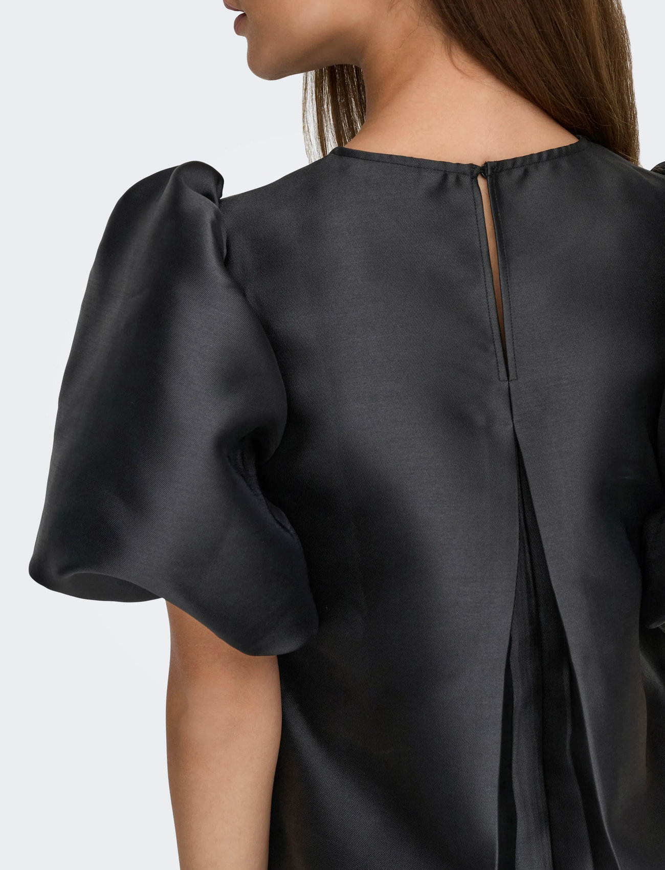 ONLY Onlmanny 2/4 HEAVY SATIN TOP toppar dam – bild 10