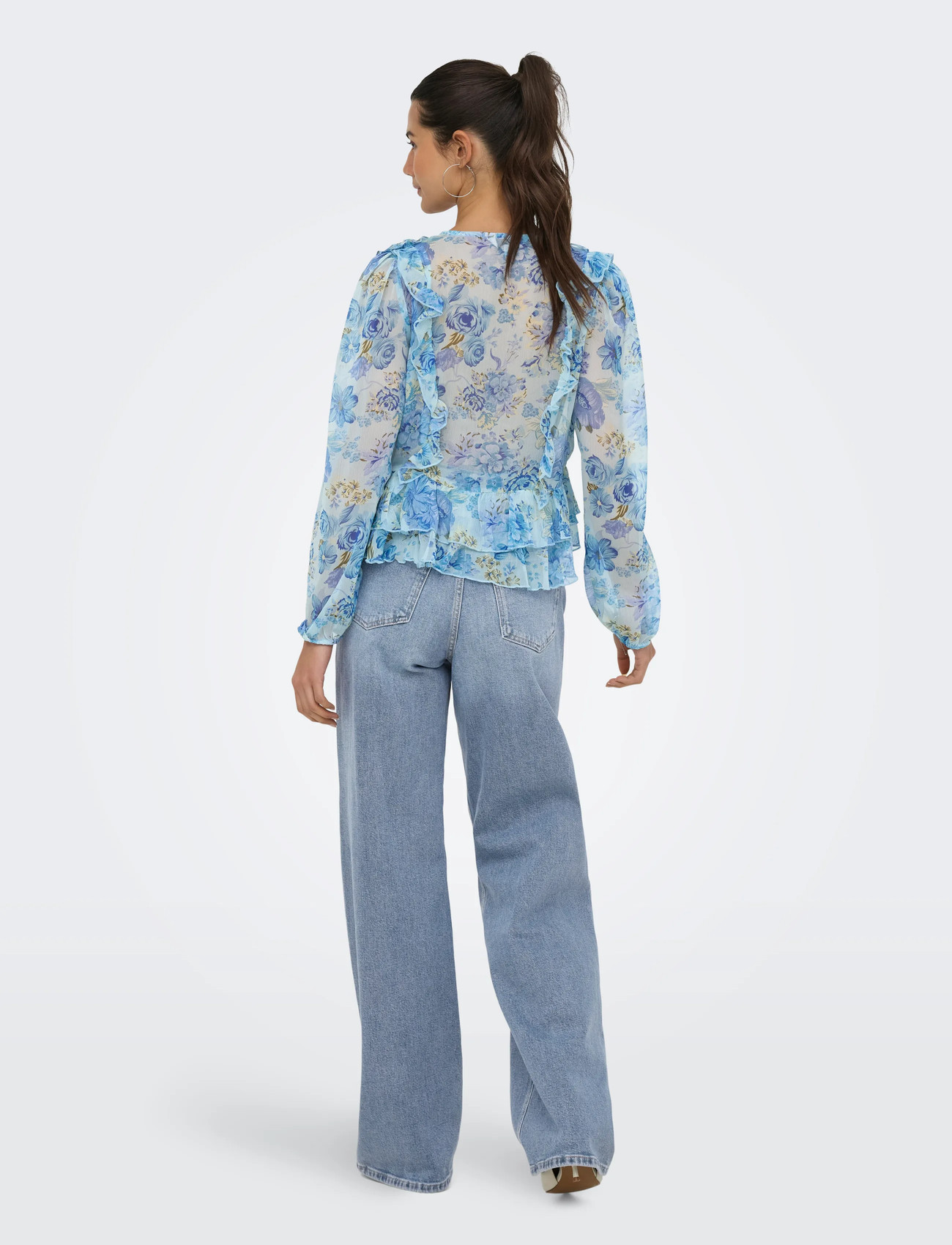 ONLY Onlvictoria Ls Frill Top Wvn blusar dam – bild 6