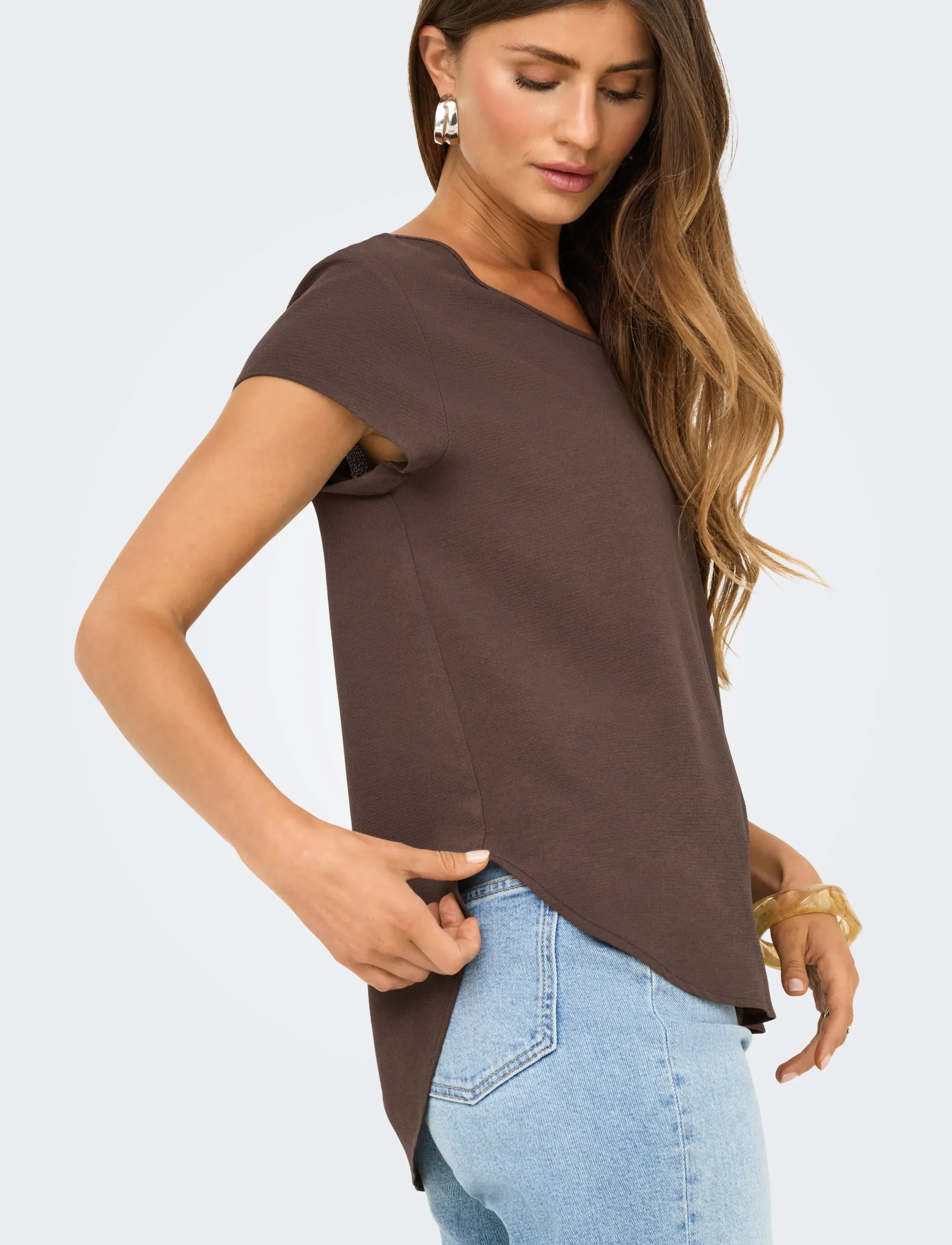 ONLY - ONLVIC S/S SOLID TOP NOOS WVN - short-sleeved blouses - chocolate martini - 4