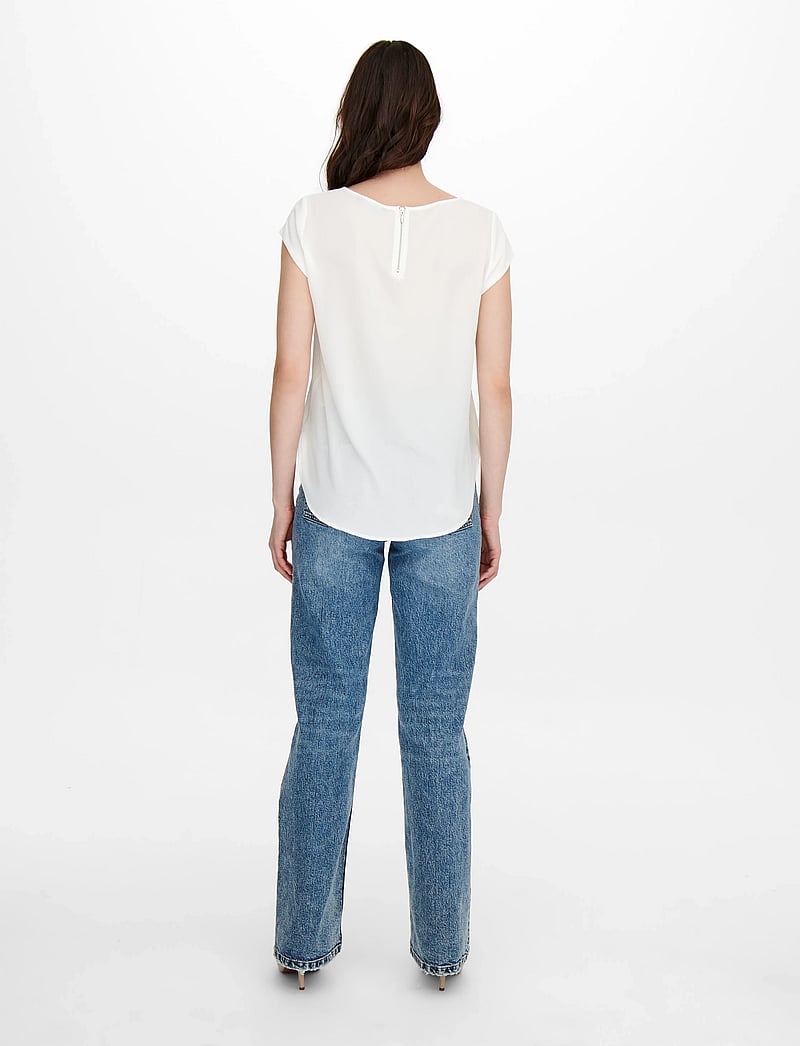 ONLY - ONLVIC S/S SOLID TOP NOOS WVN - blūzes ar īsām piedurknēm - cloud dancer - 3