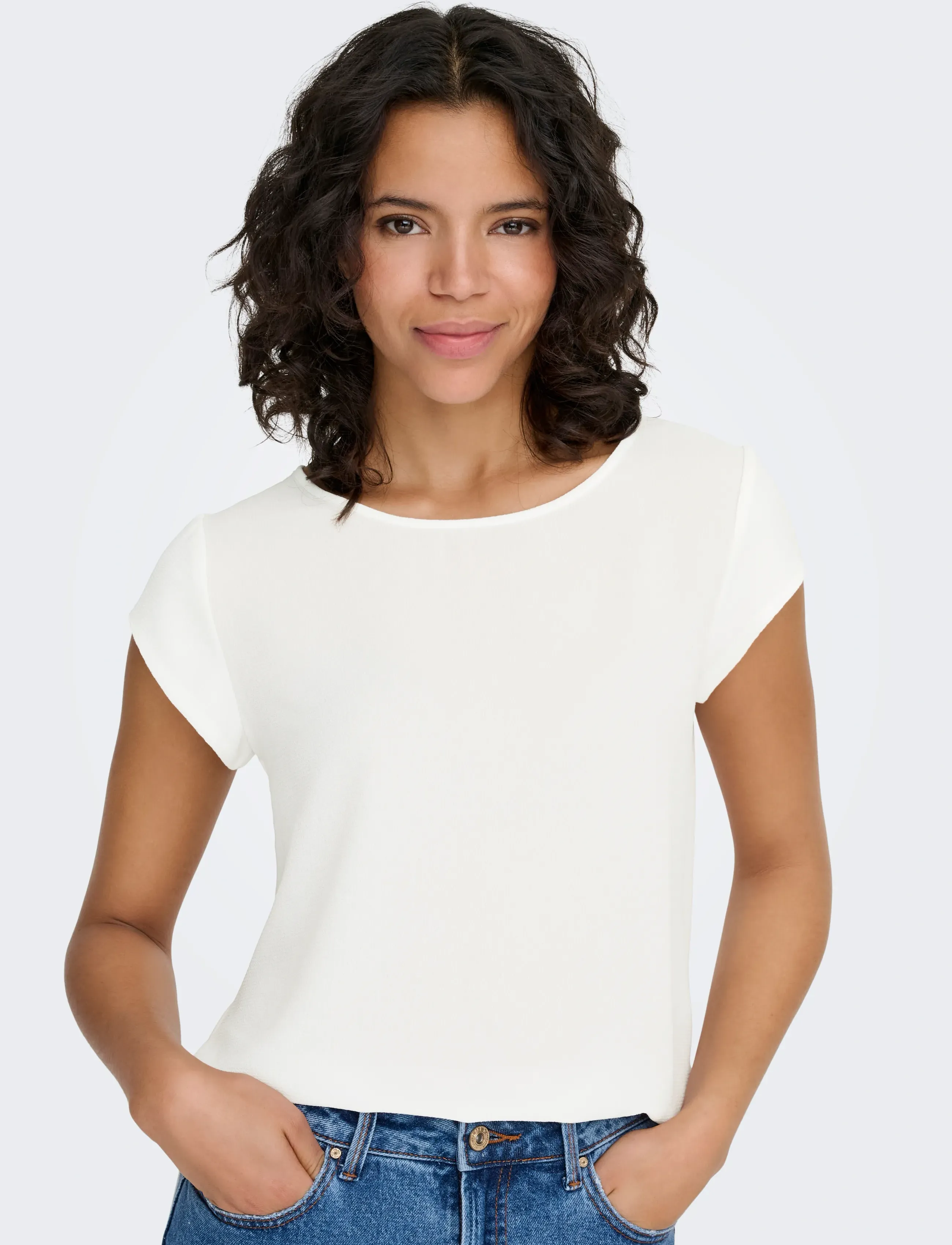 ONLY - ONLVIC S/S SOLID TOP NOOS WVN - kurzärmelige blusen - cloud dancer - 5