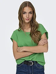ONLY - ONLVIC S/S SOLID TOP NOOS PTM - short-sleeved blouses - green bee - 5