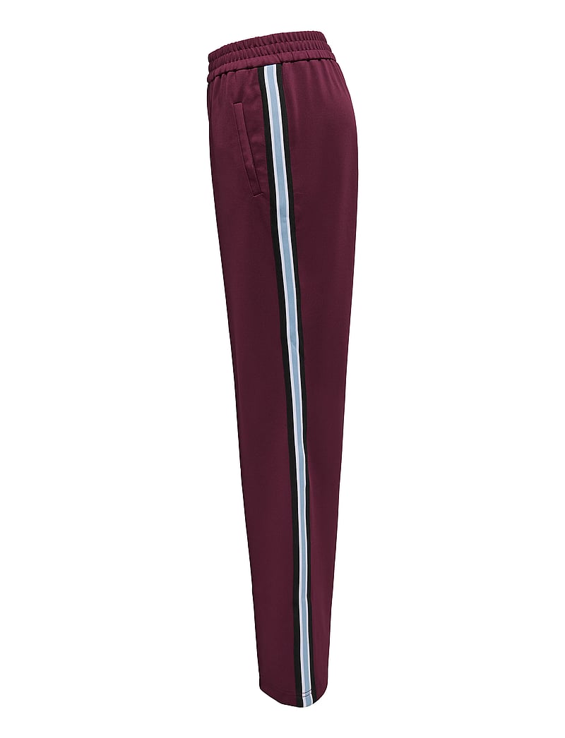 ONLY Women's Onlwarm Up X Track Pant Pnt Onlwarm Up X Track Pant Pnt, Vineyard Wine, XS / 32L ONLY Women's Onlwarm Up X Track Pant Pnt Onlwarm Up X Track Pant Pnt, Vineyard Wine, XS / 32L