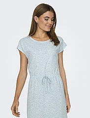 ONLY - ONLMAY S/S DRESS NOOS - alhaisimmat hinnat - clear sky - 3