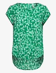 ONLY - ONLVIC S/S AOP TOP NOOS PTM - short-sleeved blouses - green bee - 0
