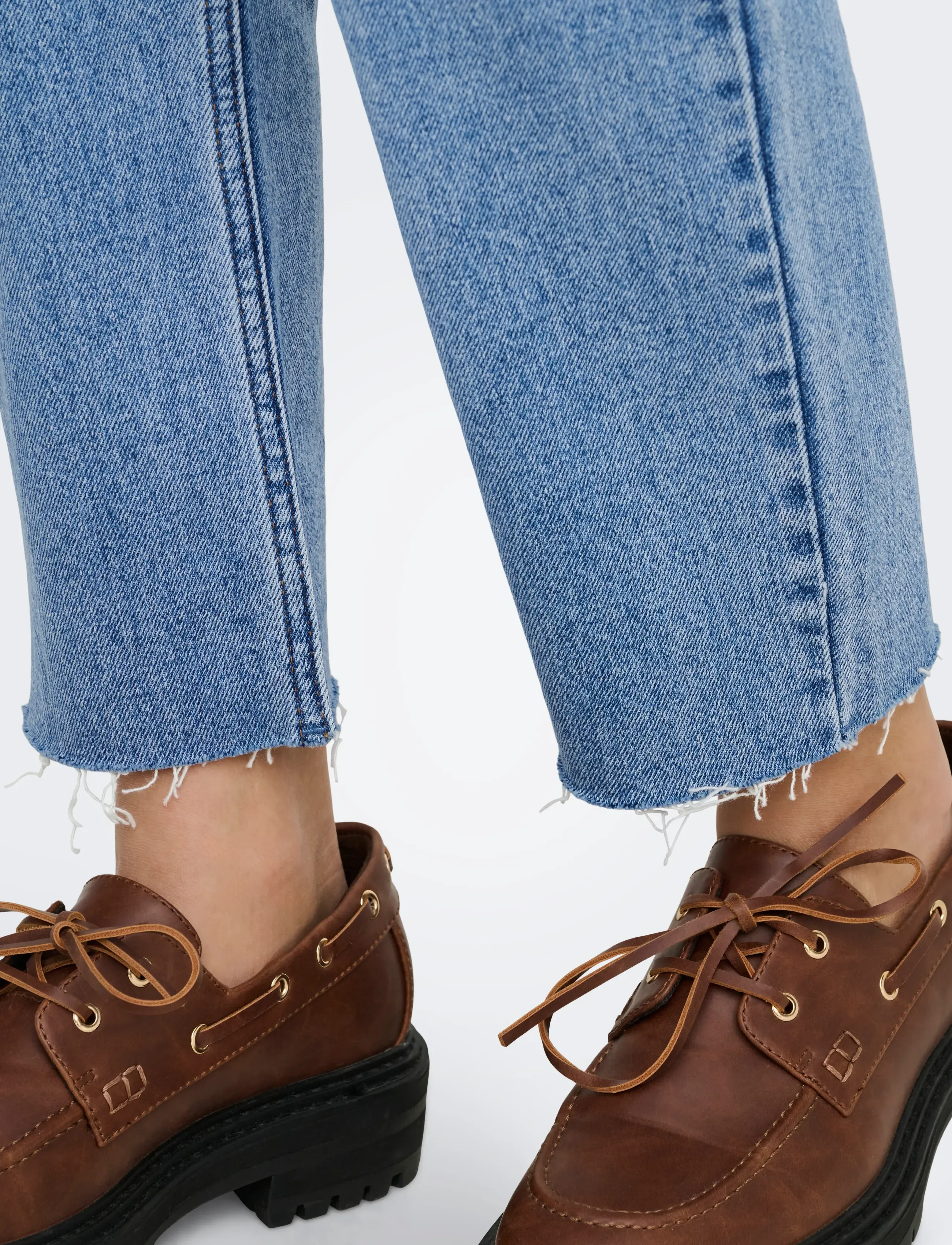 ONLY Onlemily Hw St Rw Cr An Mae06 Noos raka jeans dam – bild 6