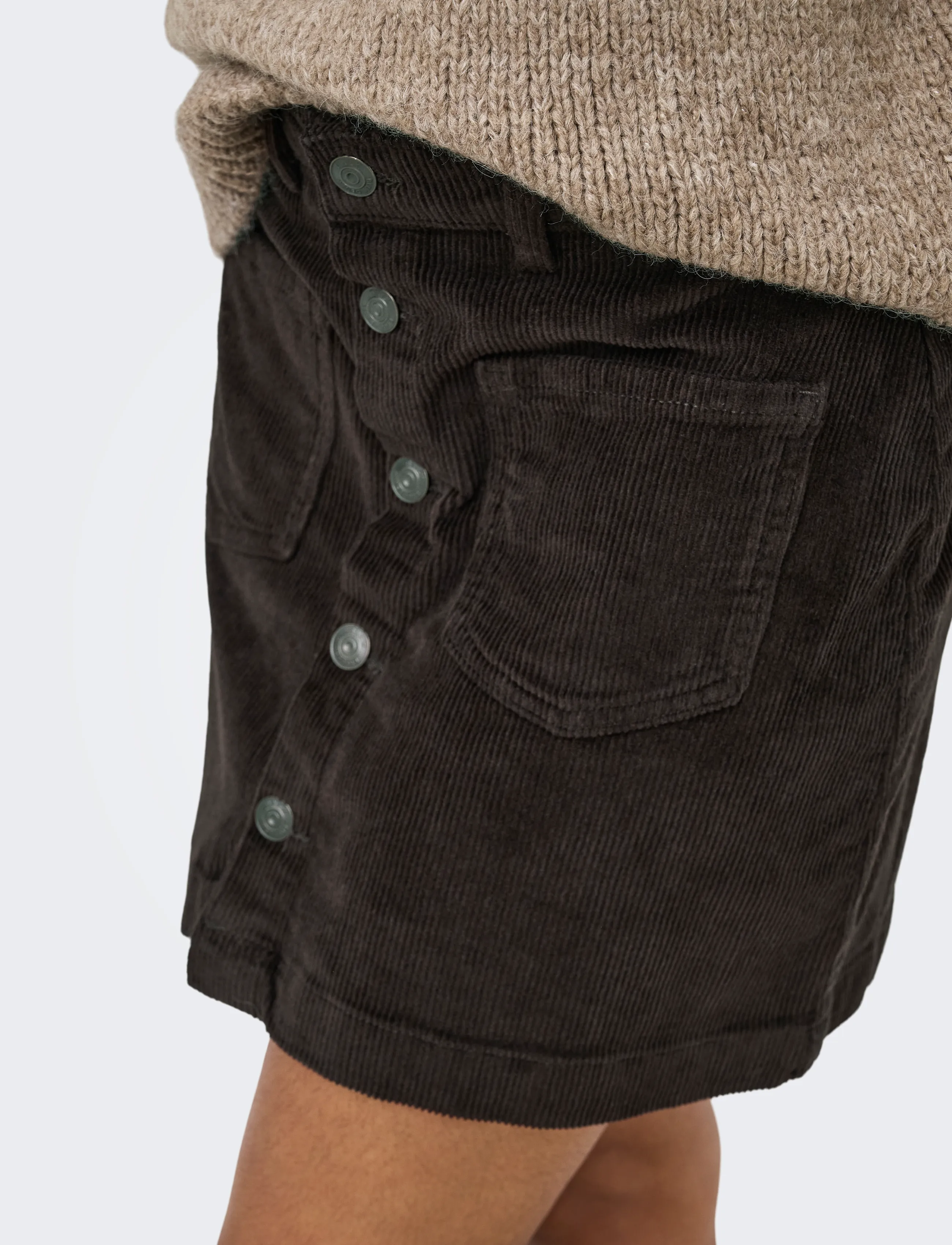 ONLY - ONLAMAZING GLOBAL HW CORD SKIRT PNT NOOS - korta kjolar - black coffee - 5