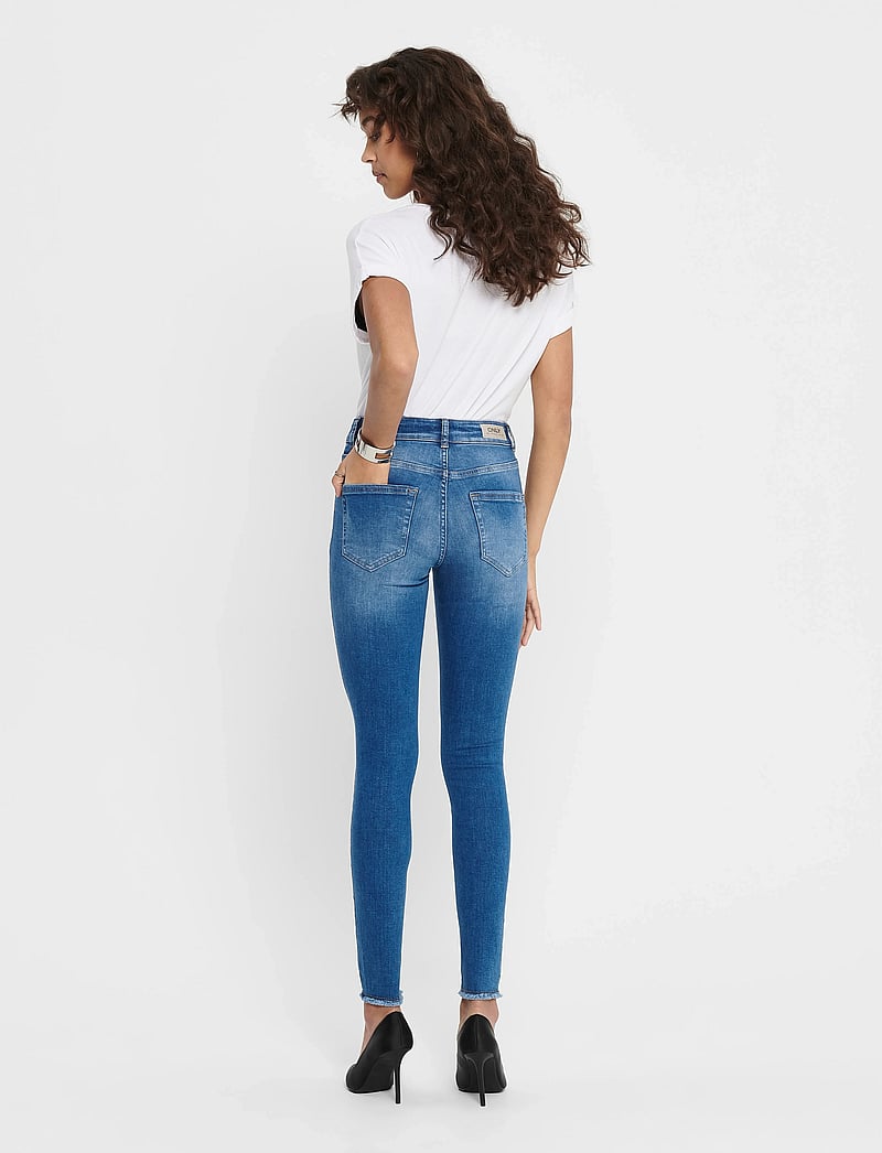 ONLY - ONLBLUSH MID SK ANK RW DNM REA12187 NOOS - skinny jeans - medium blue denim - 3