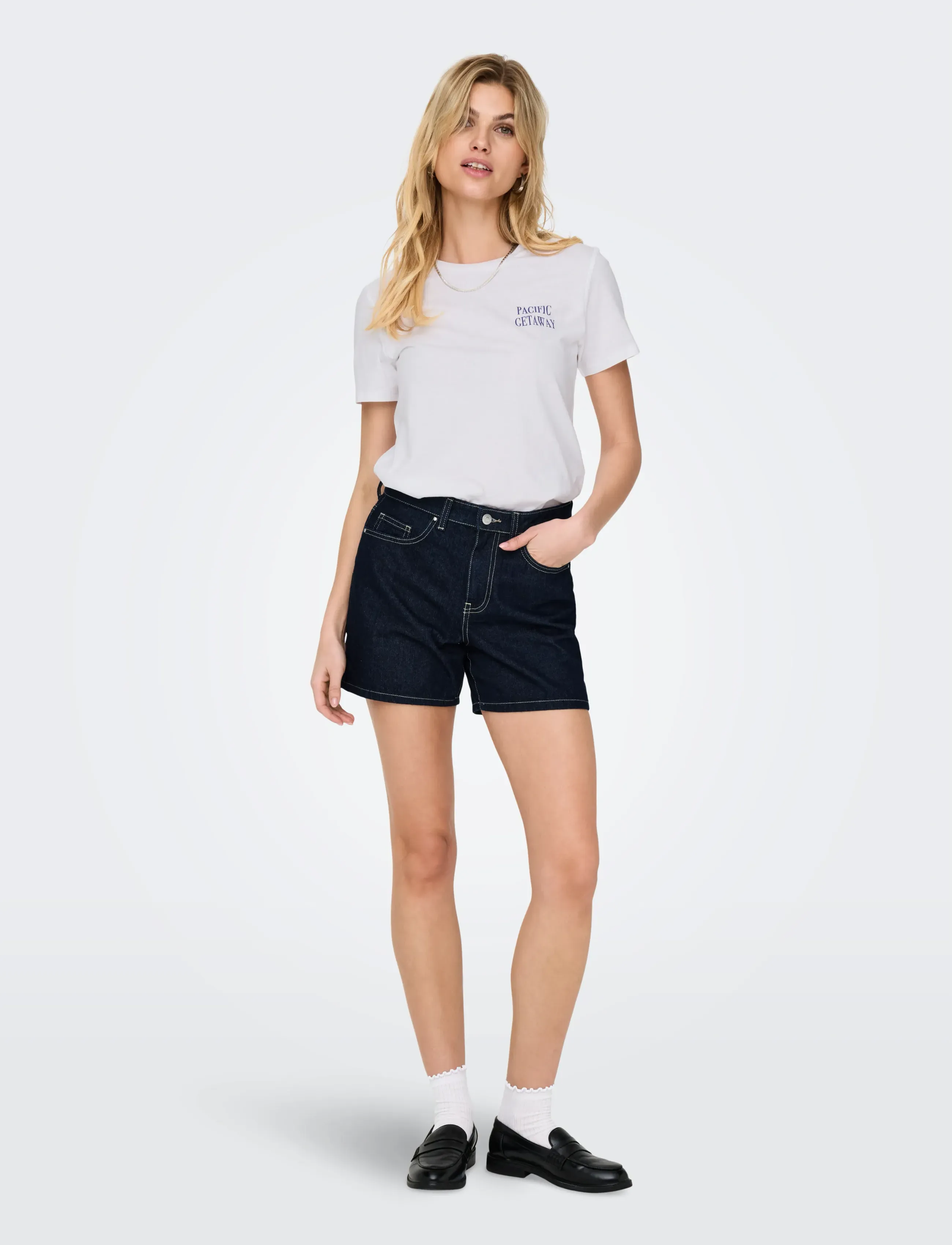 ONLY - ONLPHINE DNM SHORTS NOOS - lühikesed teksapüksid - dark blue denim - 4