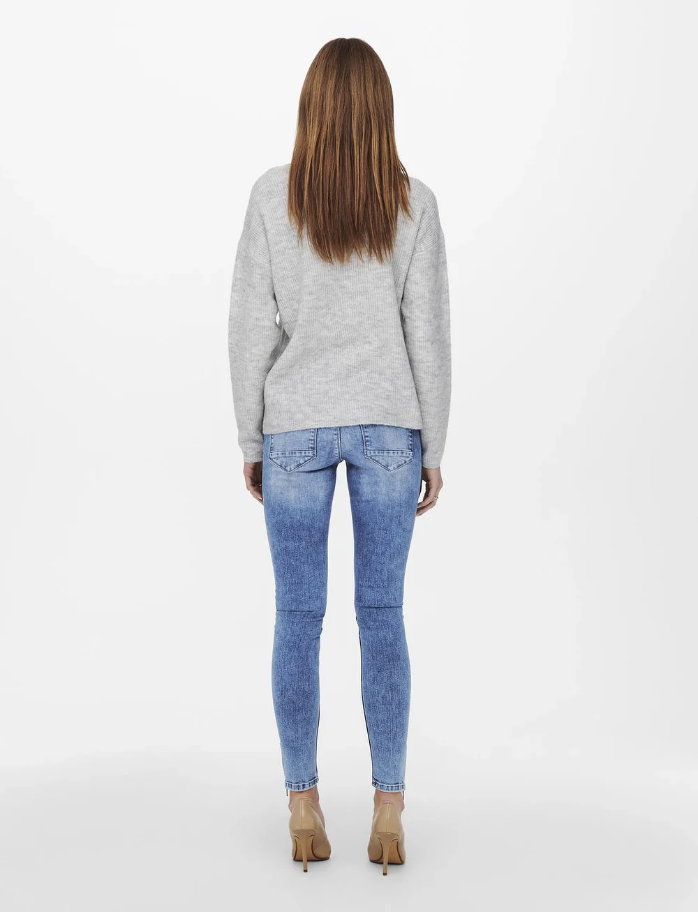 ONLY - ONLCAMILLA V-NECK L/S PULLOVER KNT NOOS - stickade tröjor - light grey melange - 3