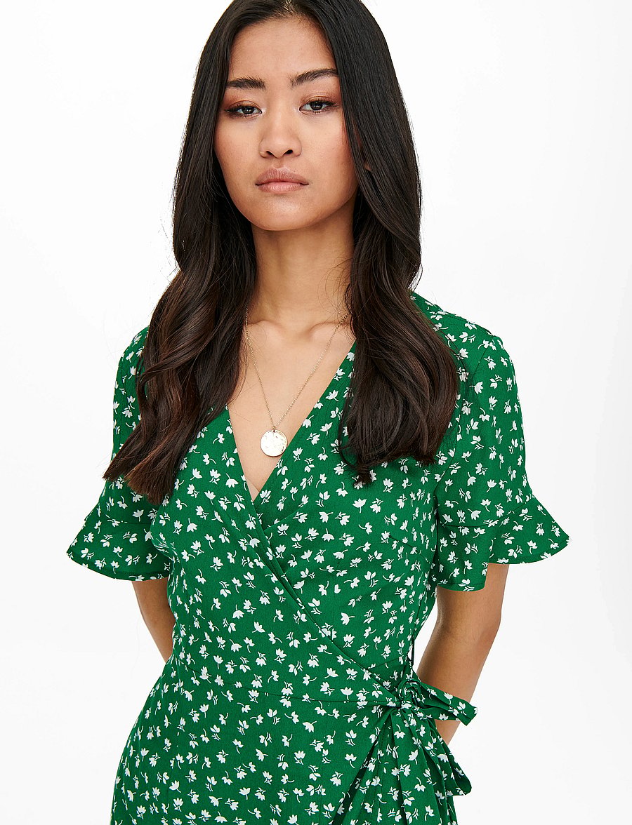 ONLY - ONLOLIVIA S/S WRAP DRESS WVN NOOS - sommerkleider - verdant green - 5