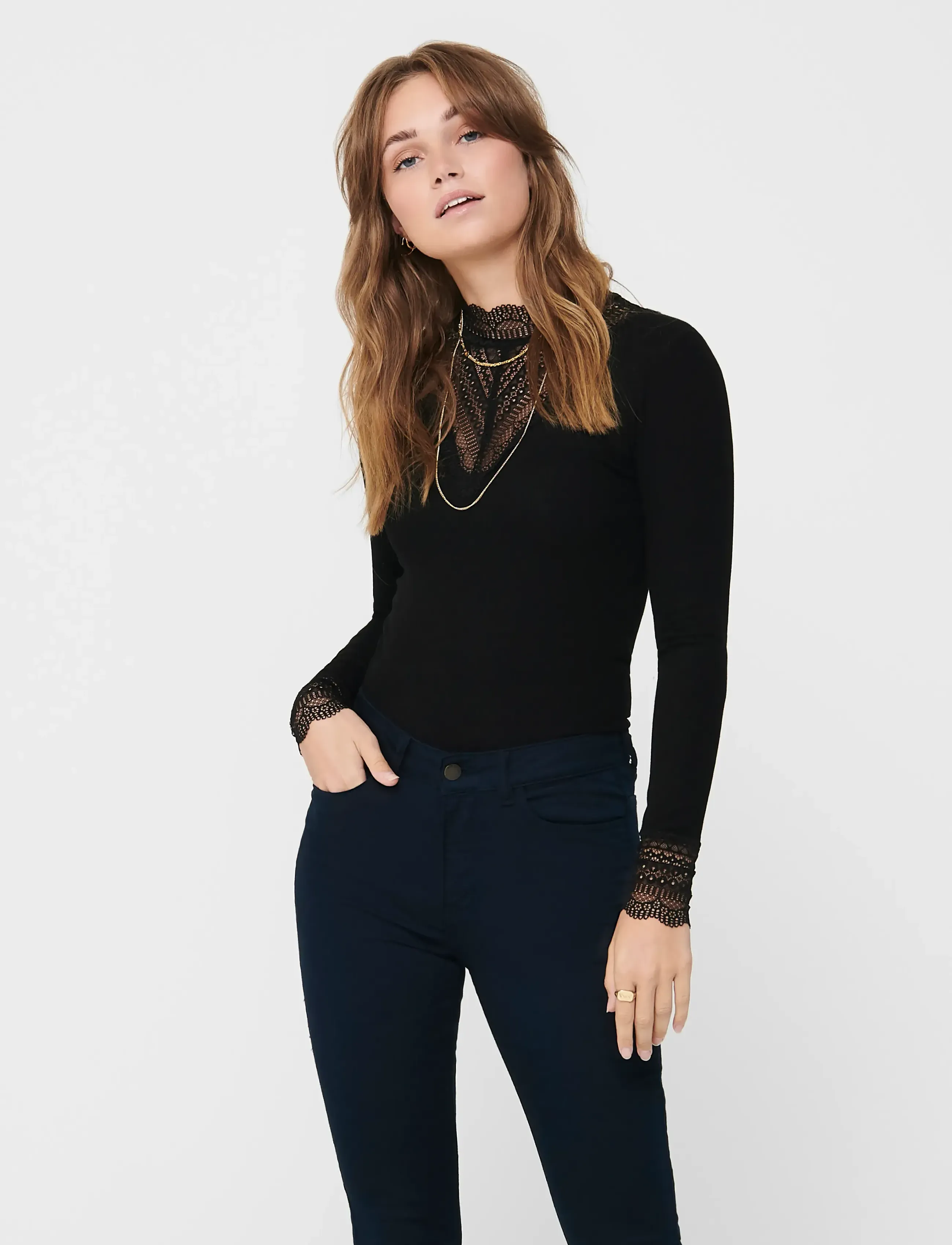 ONLY Onltilde L/S High Neck Lace Top Jrs Noos, L, T-shirts & Oberteile, Schwarz - Long-sleeved, Frauen