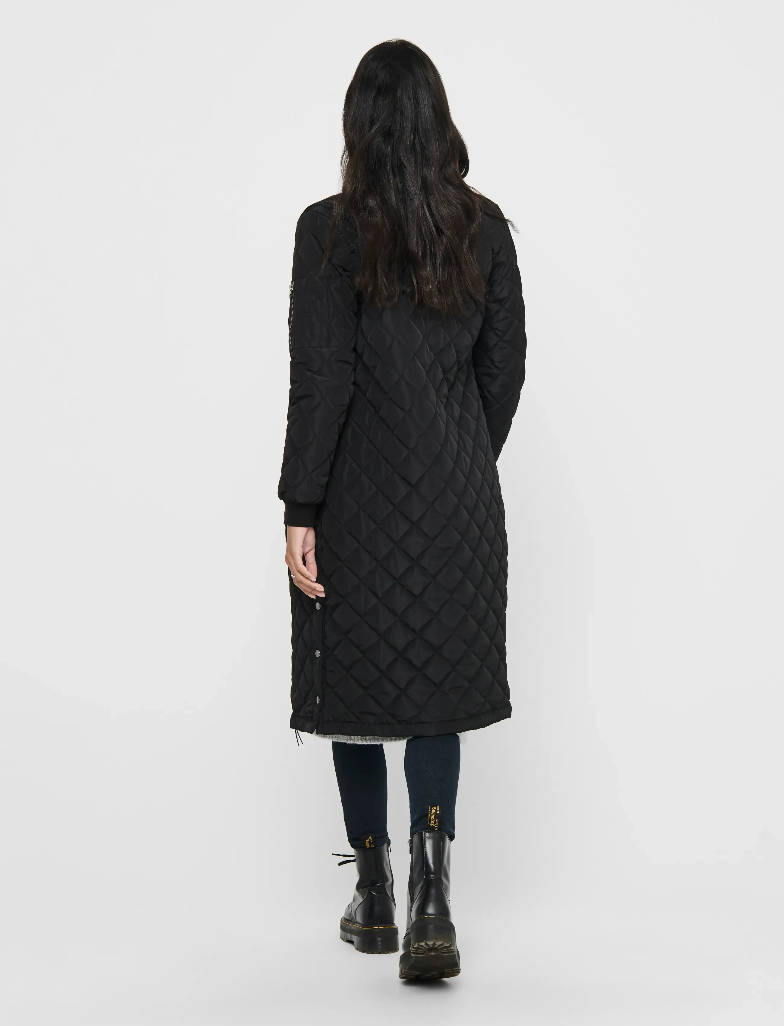 ONLY - ONLJESSICA X-LONG QUILTED COAT OTW - overtøj - black - 3