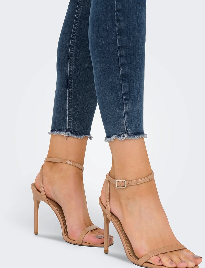 ONLY - ONLBLUSH MID SK ANK RW DNM REA422 NOOS - skinny jeans - special blue grey denim - 4