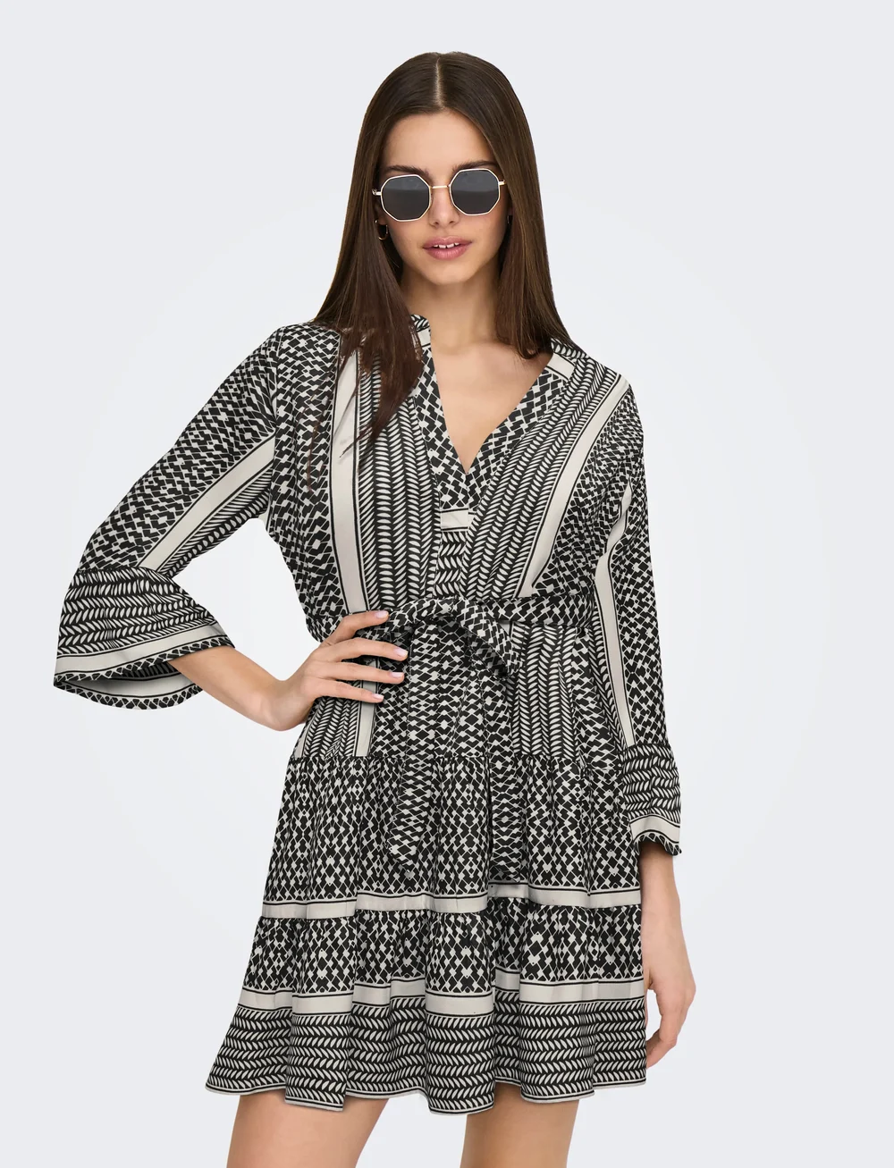 ONLY - ONLATHENA LIFE 3/4 SHORT DRESS WVN NOOS - sommarklänningar - black - 0