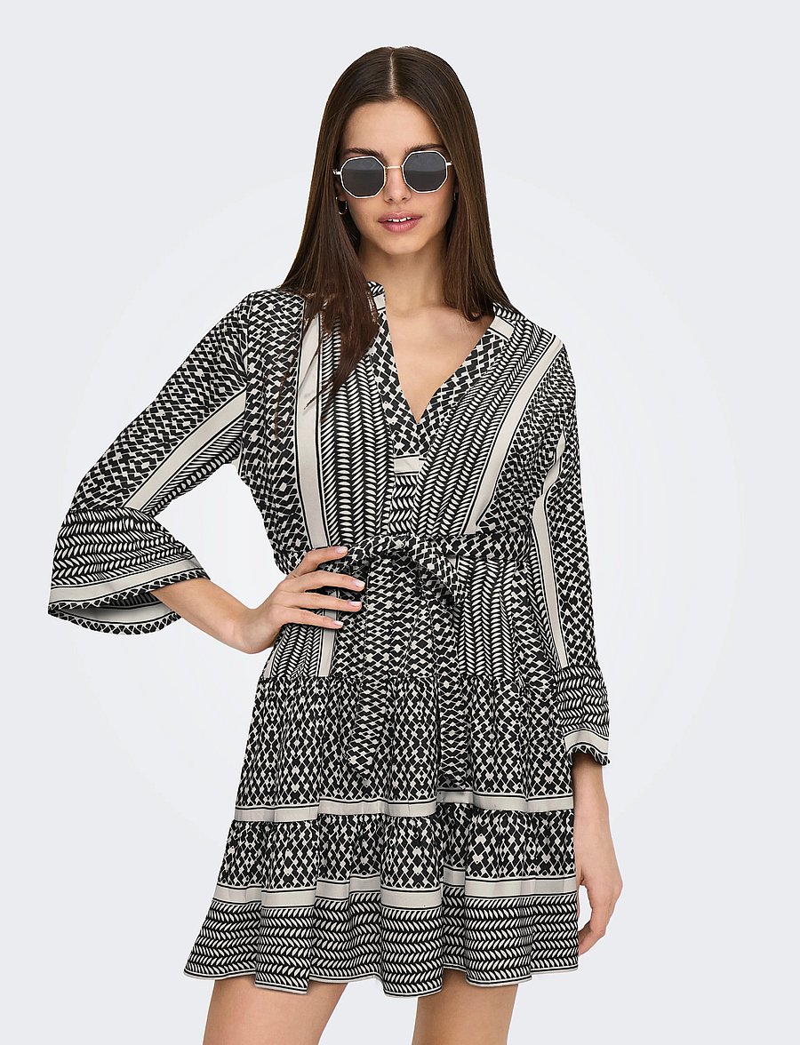 ONLY - ONLATHENA LIFE 3/4 SHORT DRESS WVN NOOS - sommerkleider - black - 0