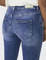 ONLY - ONLBLUSH MID SKINNY REA12187 NOOS - skinny jeans - medium blue denim - 6
