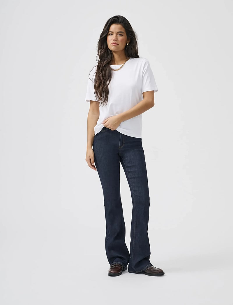 ONLY - ONLWAUW HW FLARED RINSE DNM GUA030 NOOS - flared jeans - dark blue denim - 0