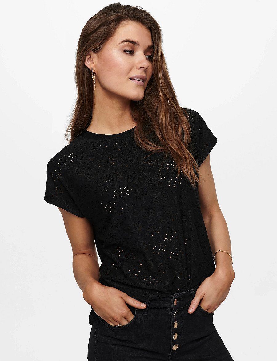 ONLY - ONLSMILLA S/S TOP JRS NOOS - kurzärmelige blusen - black - 4