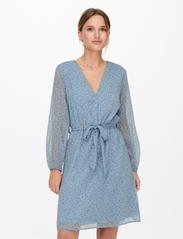 ONLY - ONLCERA 3/4 SHORT DRESS WVN - short dresses - dusty blue - 2