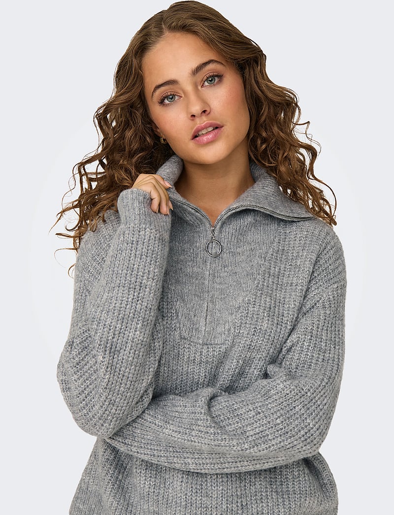 ONLY - ONLBAKER L/S ZIP PULLOVER KNT NOOS - stickade tröjor - medium grey melange - 5