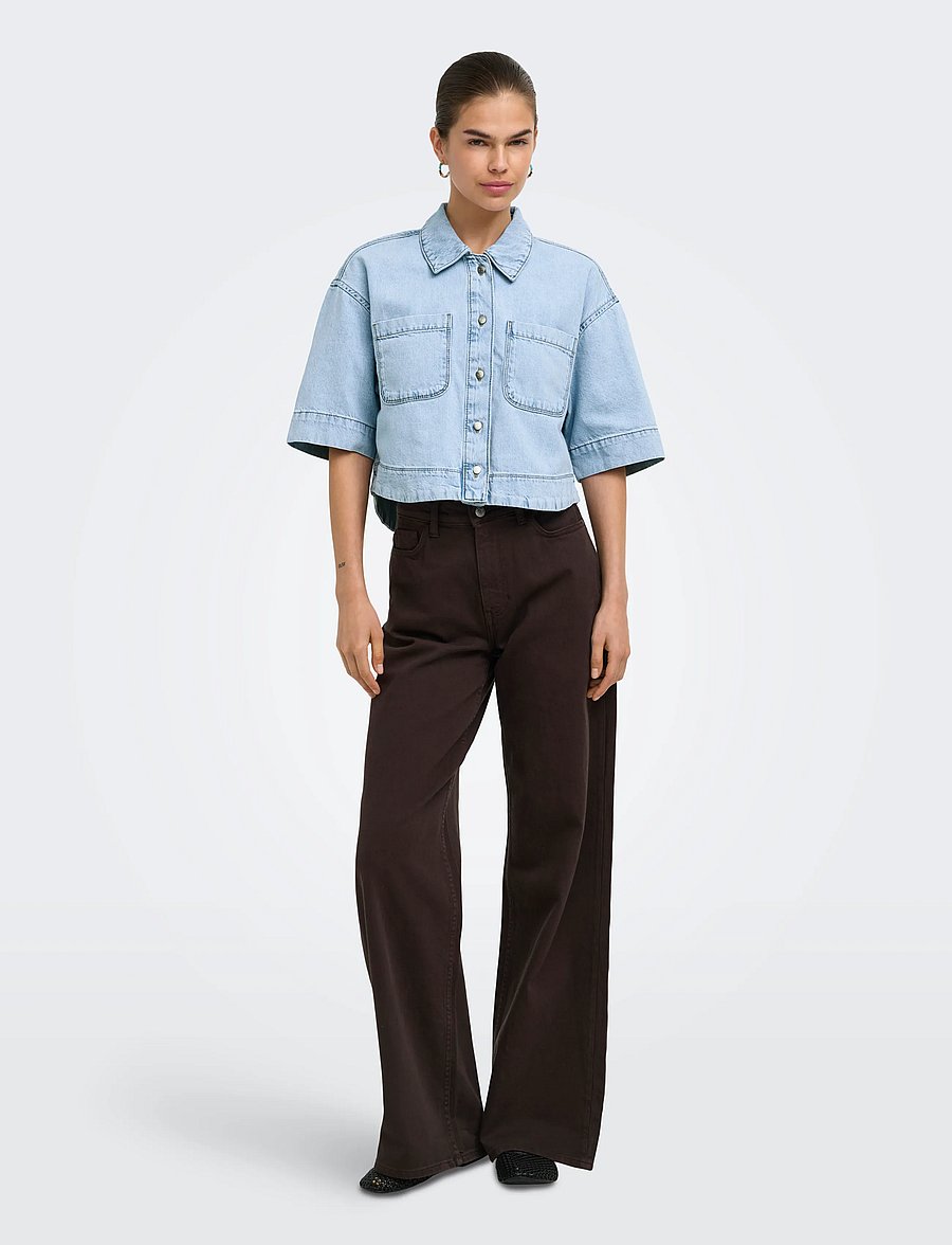 ONLY - ONLCLEO LIFE SS CROP DNM SHIRT PIM NOOS - denimskjorter - light blue denim - 4