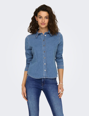 ONLY - ONLBLAIR LS FITTED DNM SHIRT CRO - langärmlige hemden - medium blue denim - 2