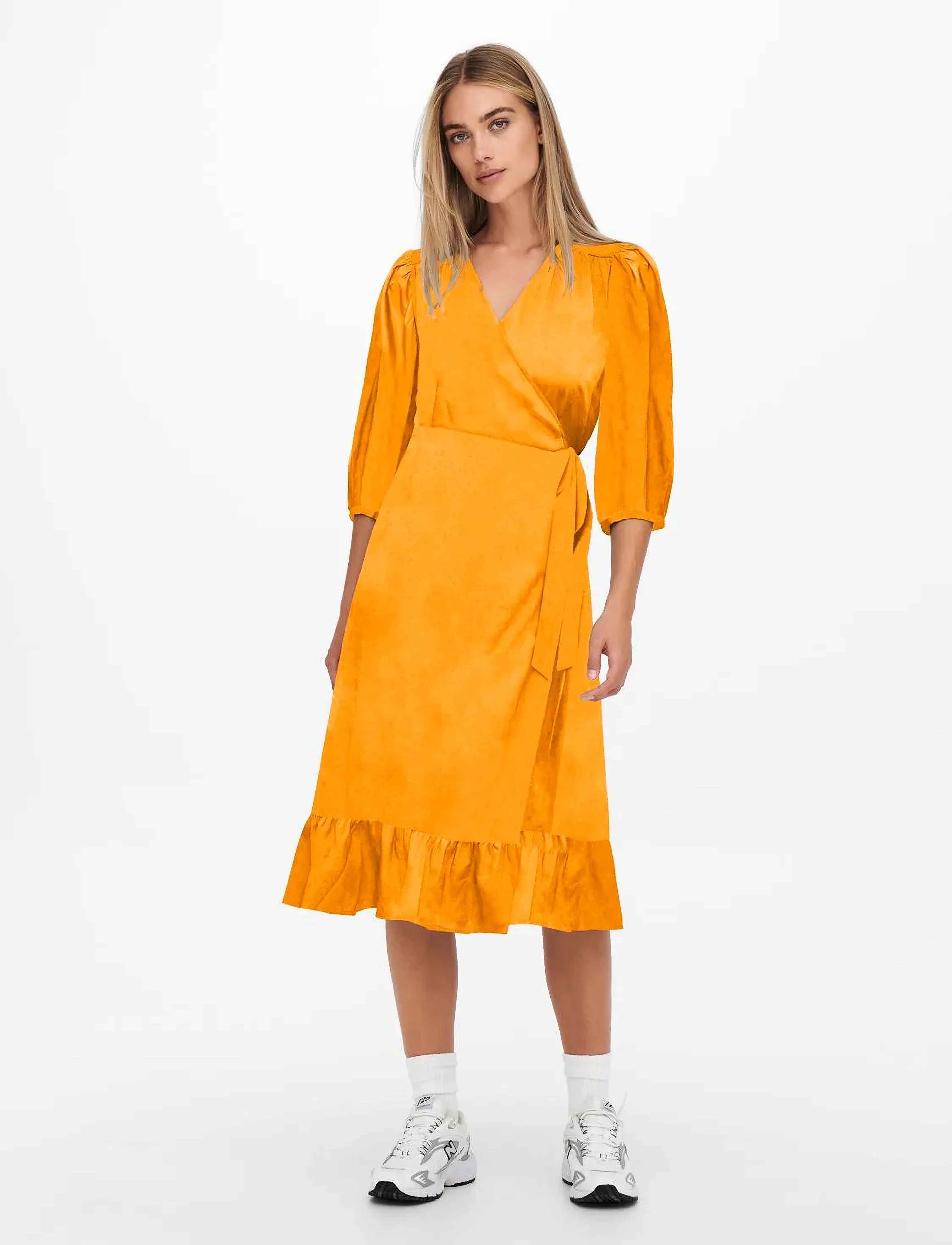 ONLY ONLOLIVIA 3/4 WRAP  MIDI DRESS WVN - Kjoler - APRICOT / orange