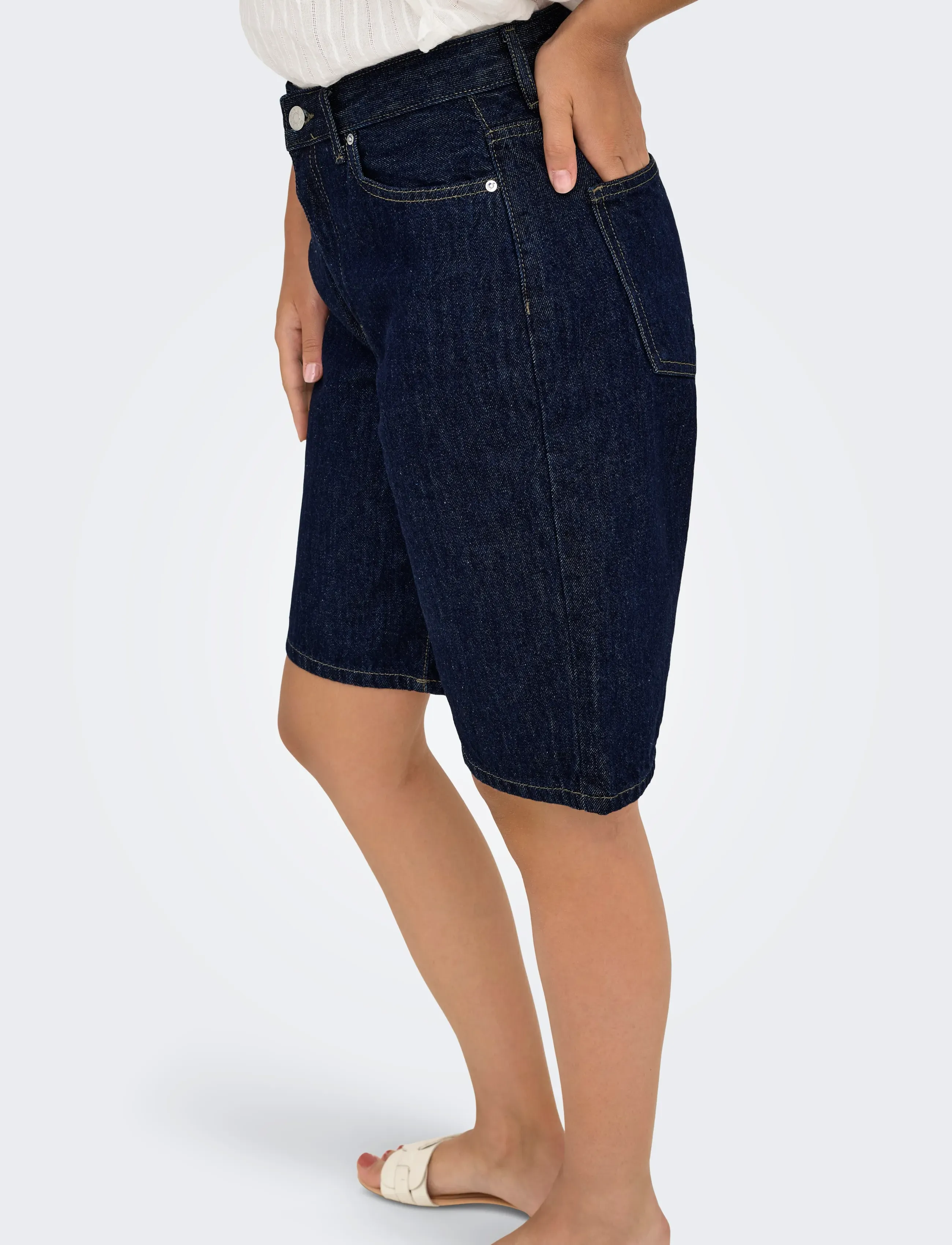ONLY - ONLSONNY HW WIDE DNM SHORTS NOOS - jorts - dark blue denim - 5