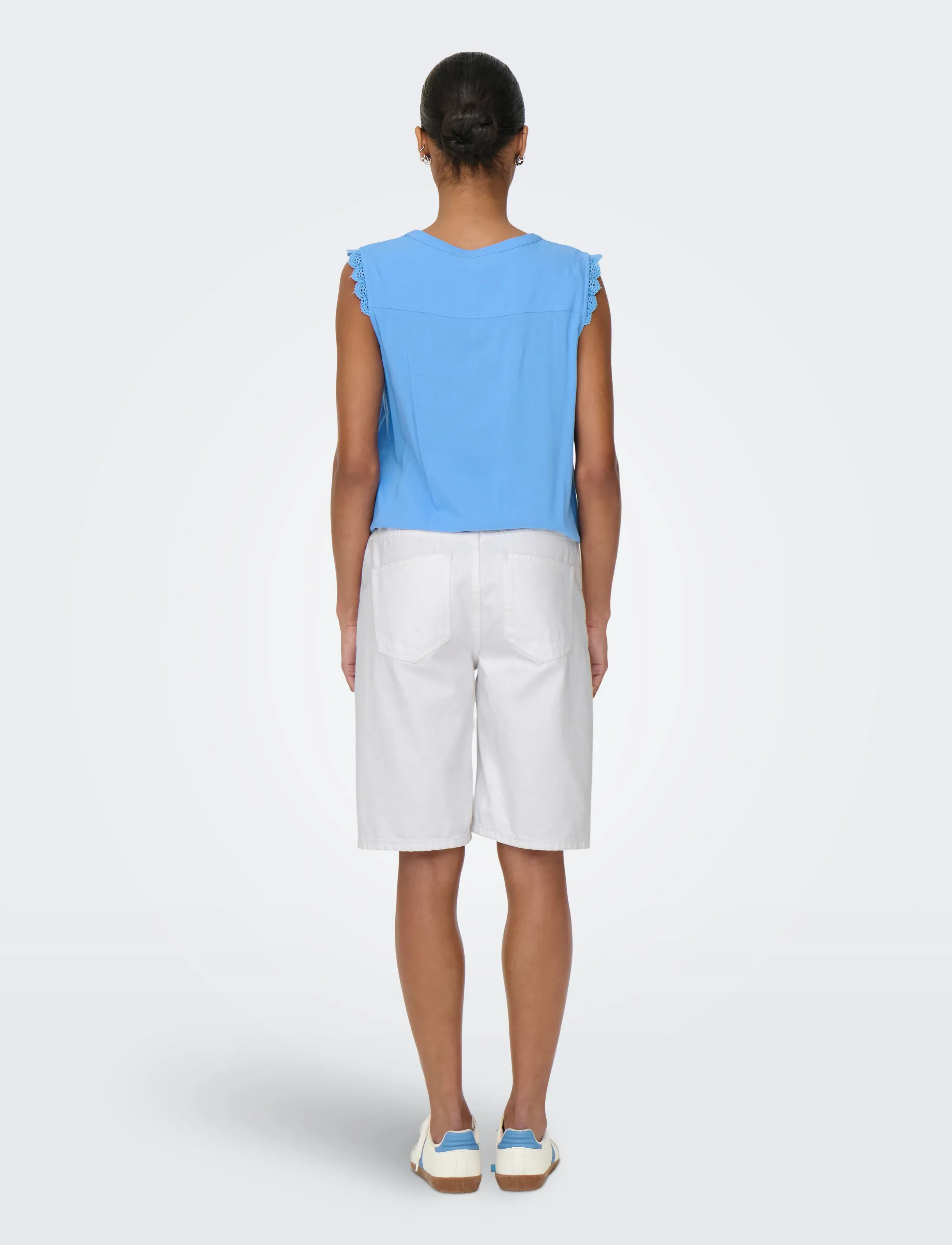 ONLY - ONLSONNY HW WIDE DNM SHORTS NOOS - jorts - white - 3