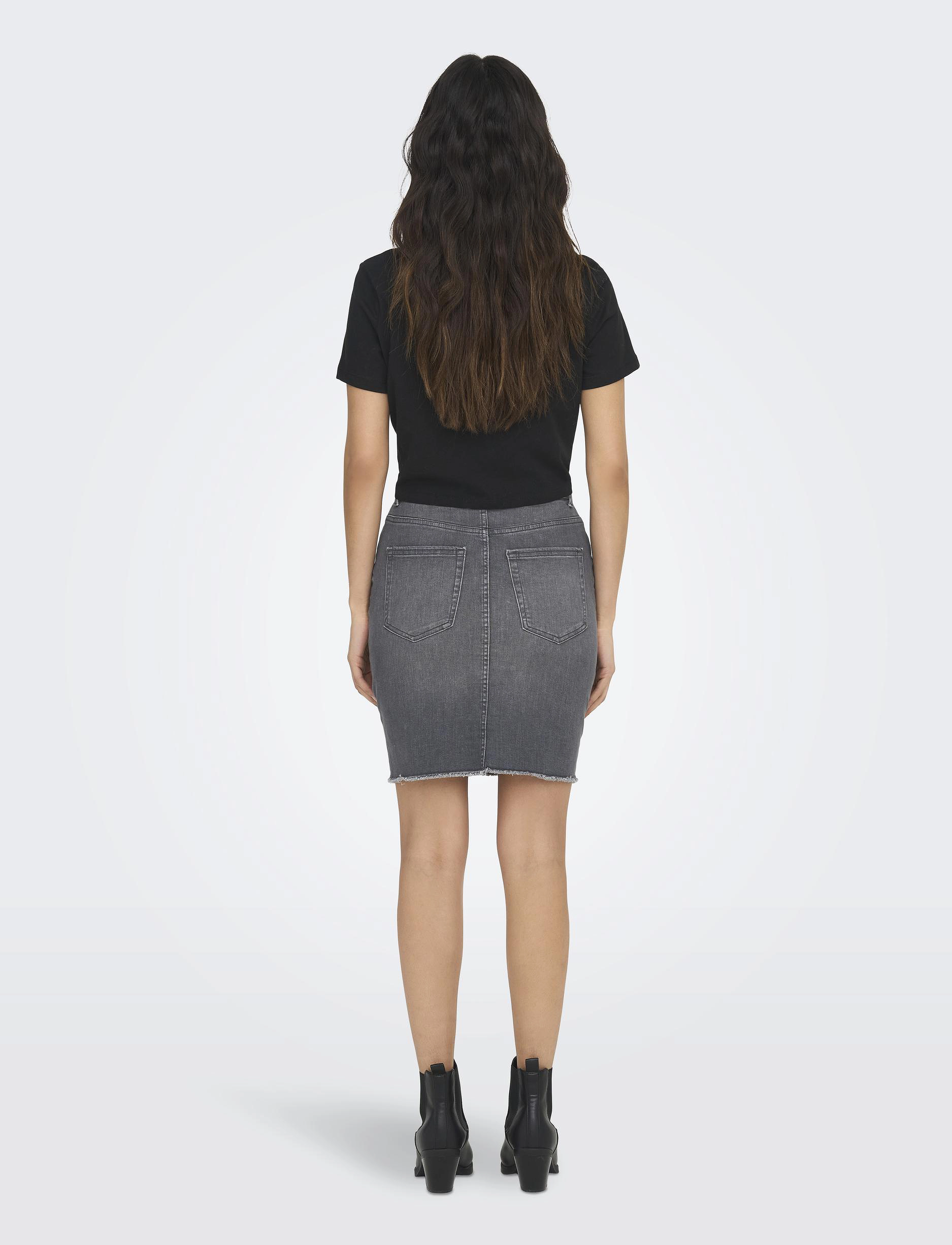 ONLY - ONLMAY LIFE S/S SHORT KNOT TOP BOX JRS - black - 3