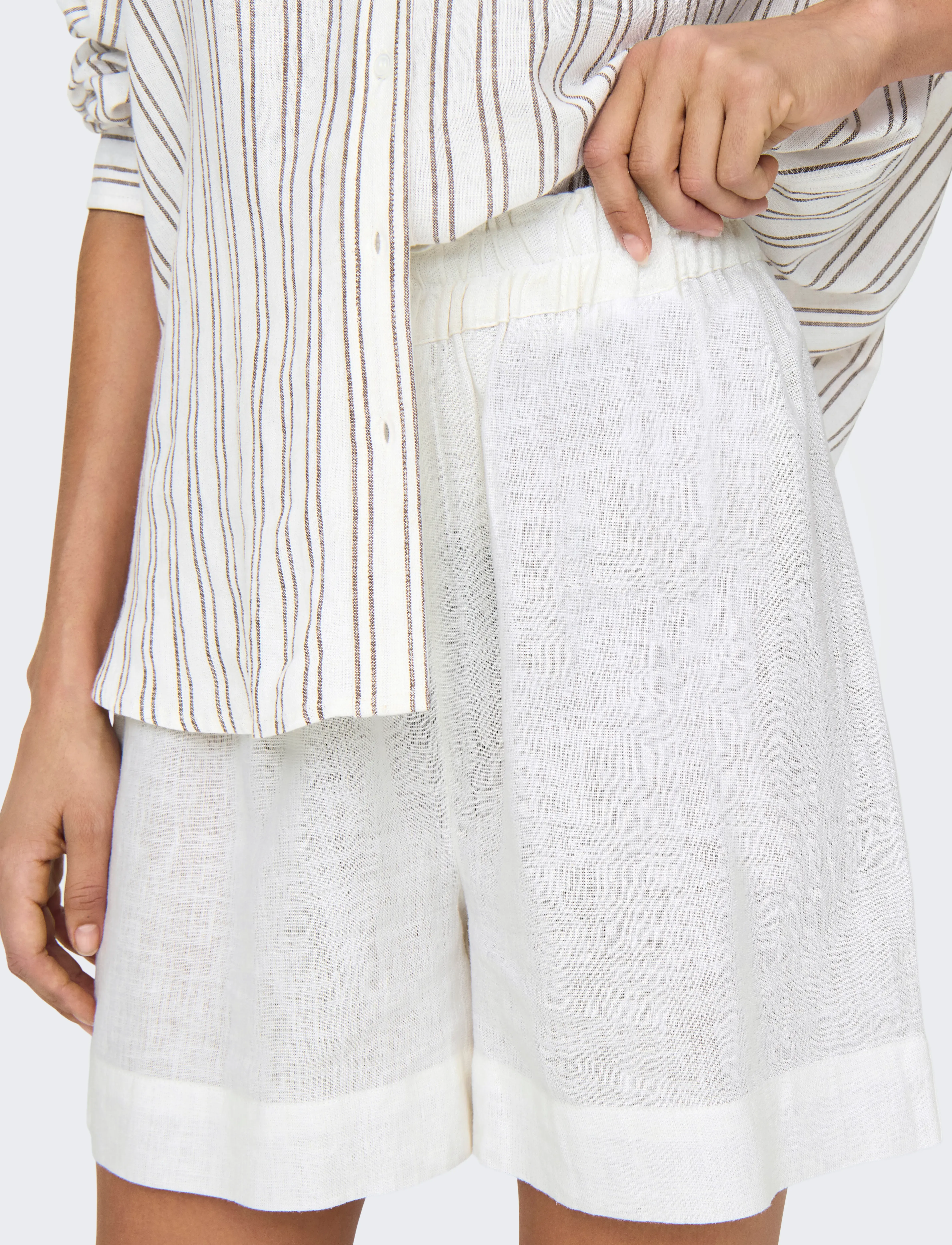 ONLY - ONLTOKYO HW LINEN BLEND SHORTS PNT NOOS - laveste priser - bright white - 4