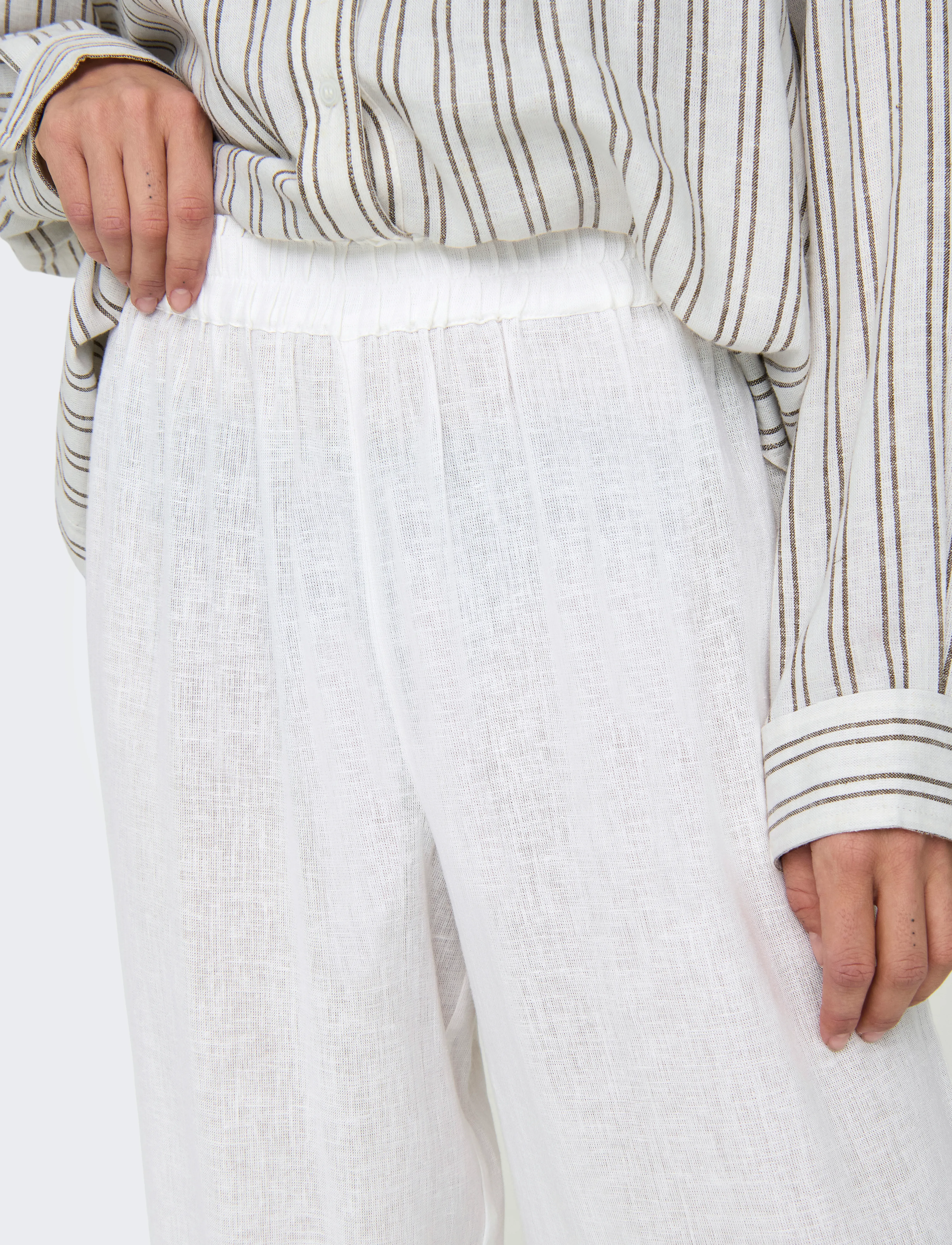 ONLY - ONLTOKYO LIFE HW LINEN BLEND PNT NOOS - lininės kelnės - bright white - 4