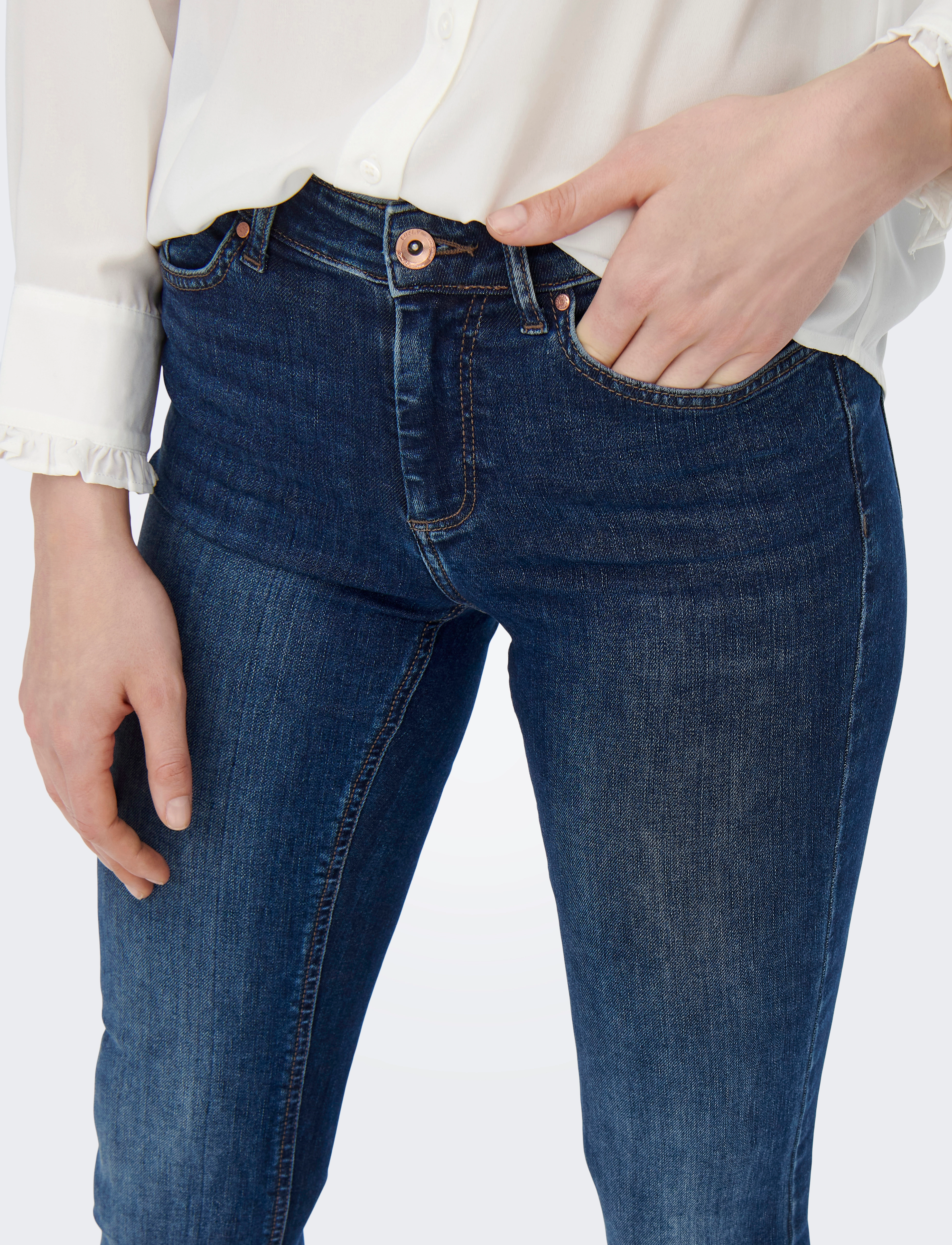 ONLY - ONLBLUSH MID FLARED DNM TAI021 NOOS - Útvíðar gallabuxur - dark blue denim - 5