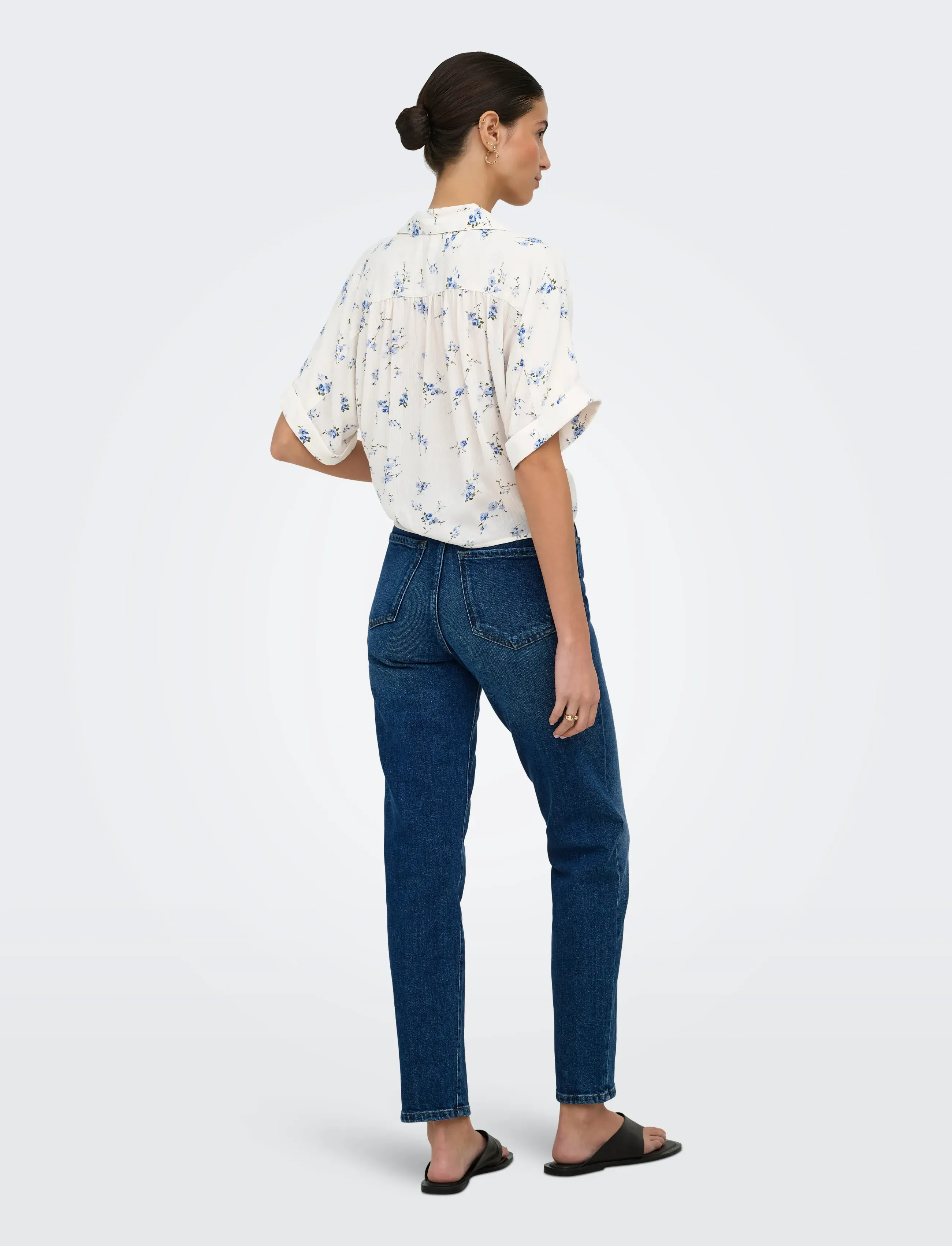 ONLY - ONLPAULA LIFE S/S TIE SHIRT WVN NOOS - kortærmede bluser - cloud dancer - 3