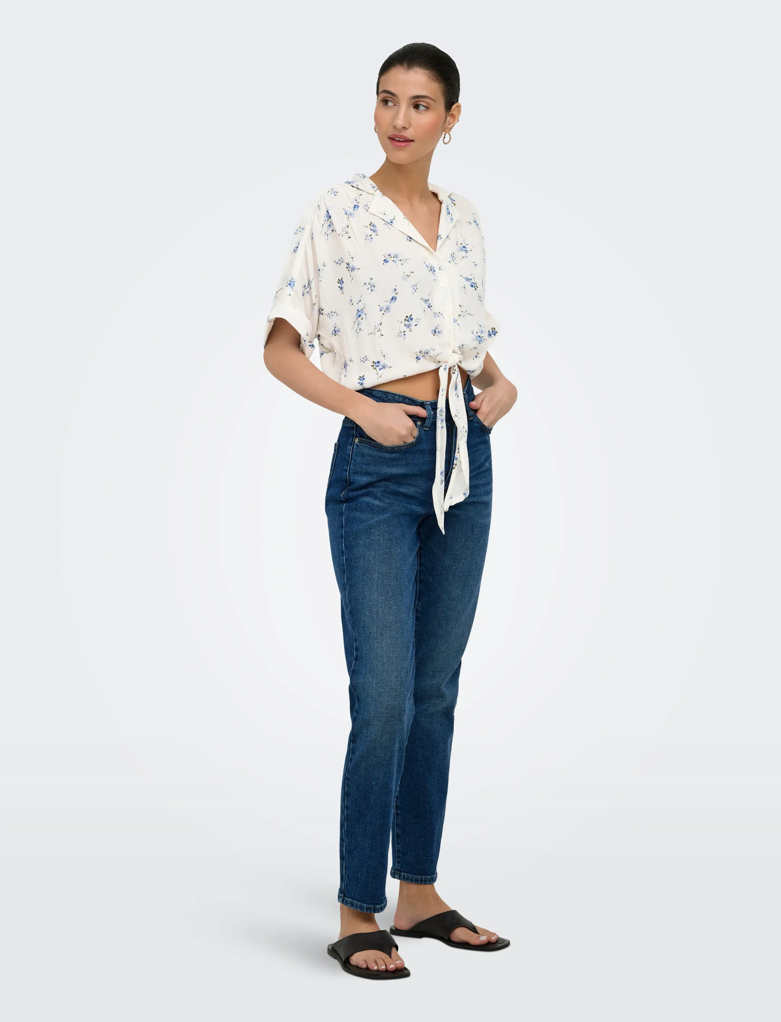 ONLY - ONLPAULA LIFE S/S TIE SHIRT WVN NOOS - kortærmede bluser - cloud dancer - 4