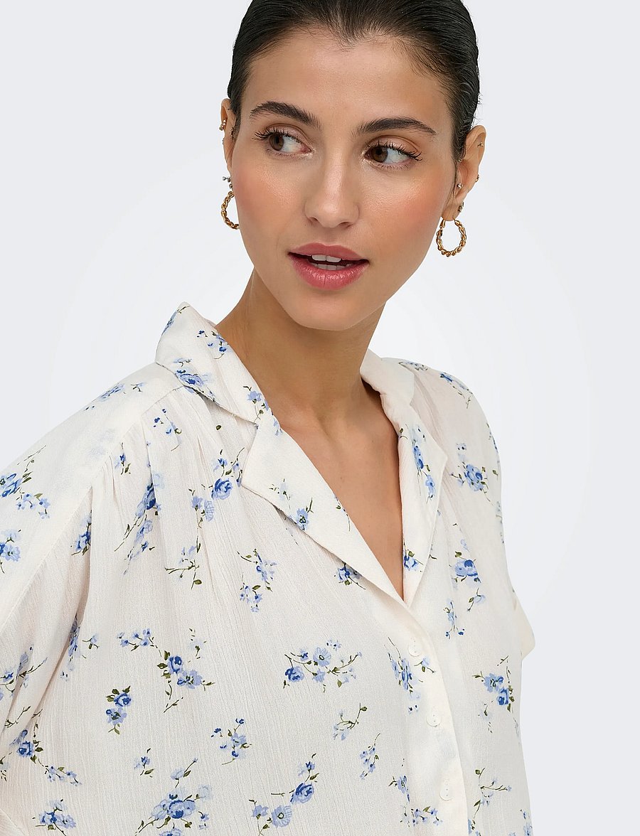 ONLY - ONLPAULA LIFE S/S TIE SHIRT WVN NOOS - lühikeste varrukatega pluusid - cloud dancer - 5