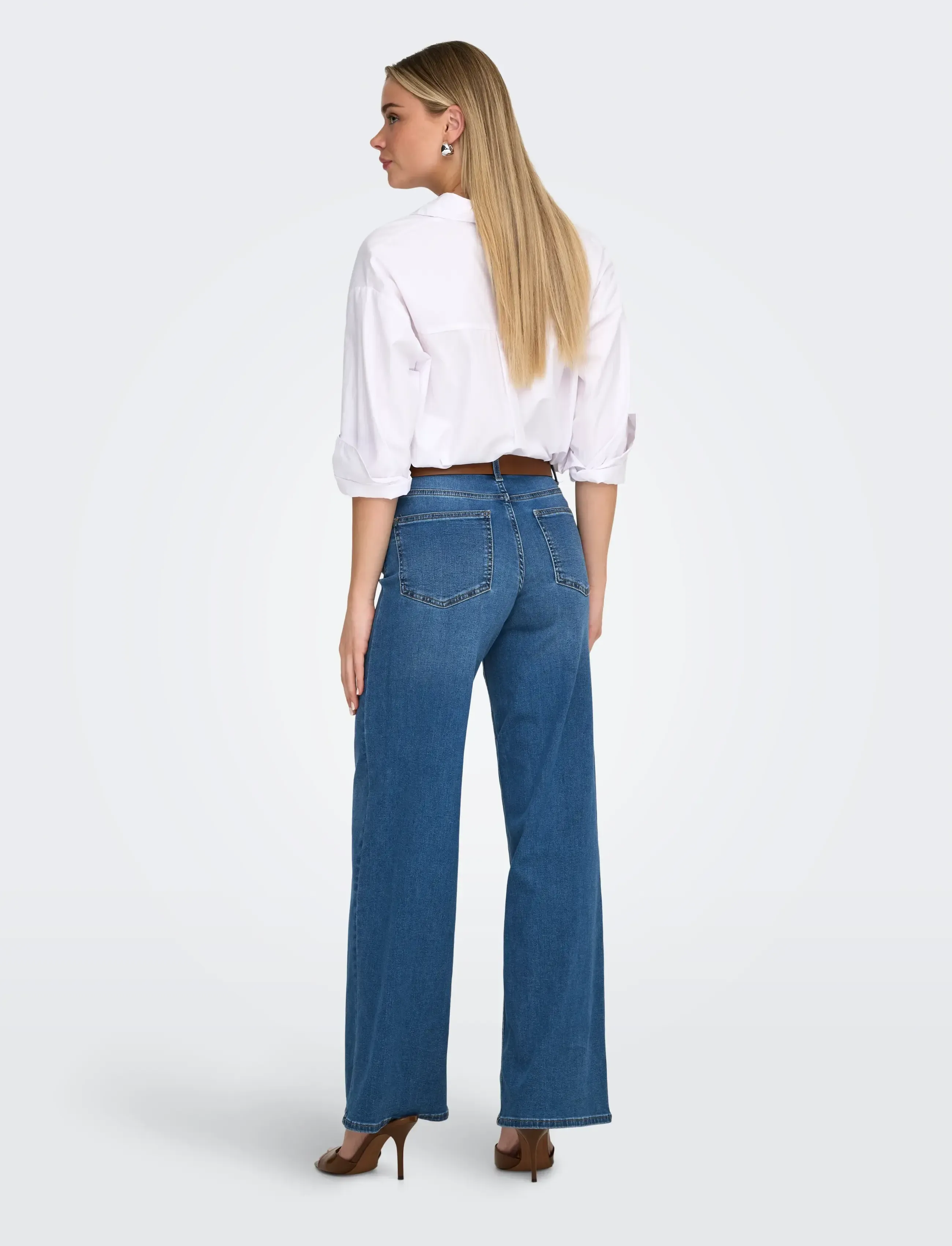 ONLY - ONLMADISON BLUSH HW WIDE DNM DOT372 NOOS - víðar gallabuxur - medium blue denim - 3